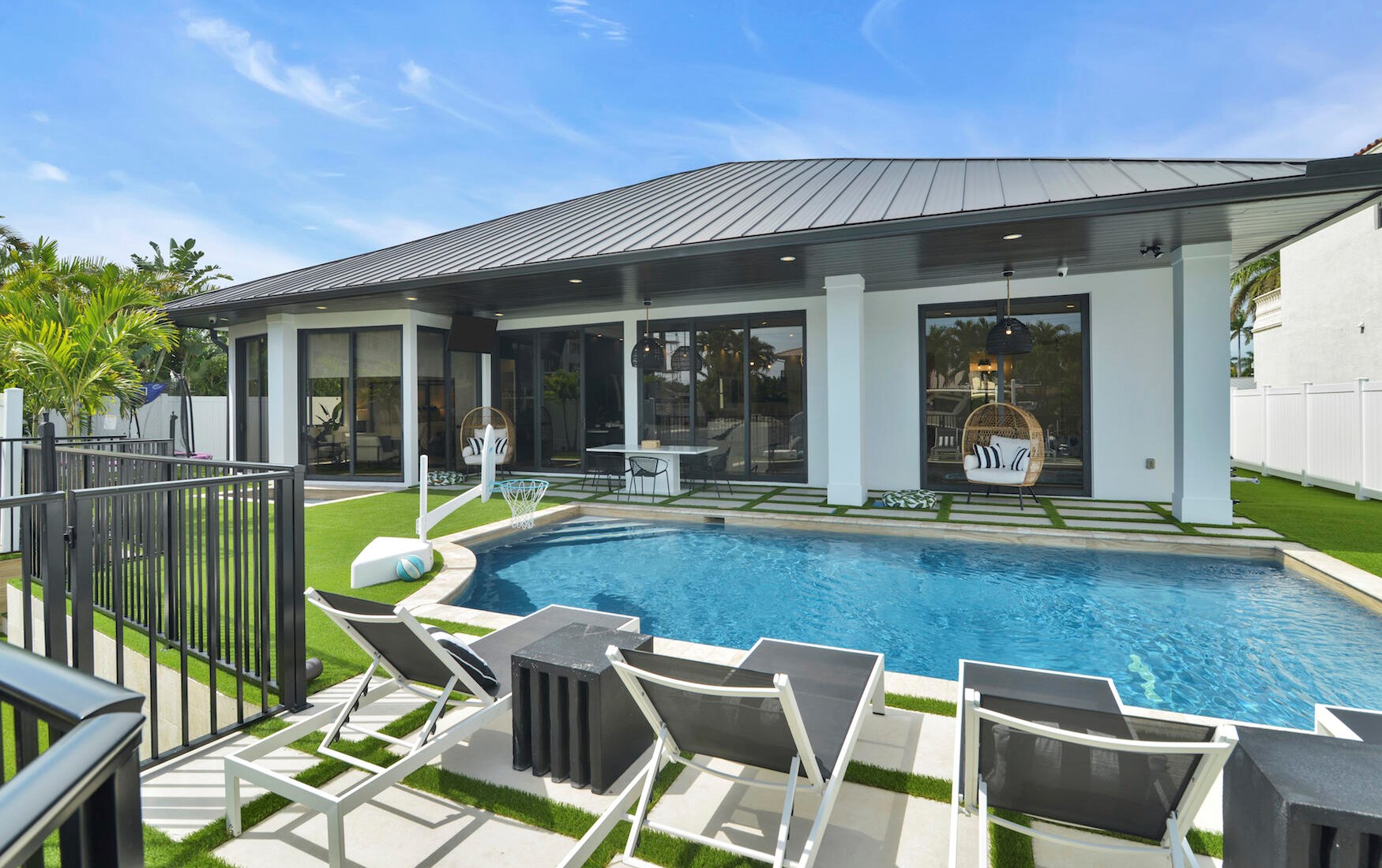 710 69th St, Boca Raton FL  33487-2424 exterior