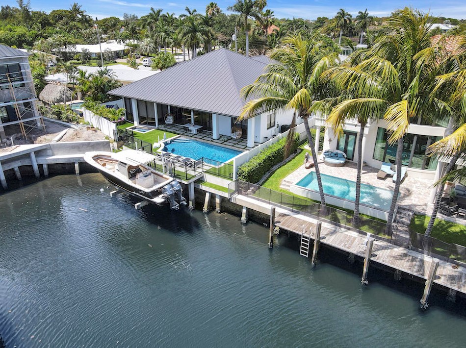 710 69th St, Boca Raton FL  33487-2424 exterior