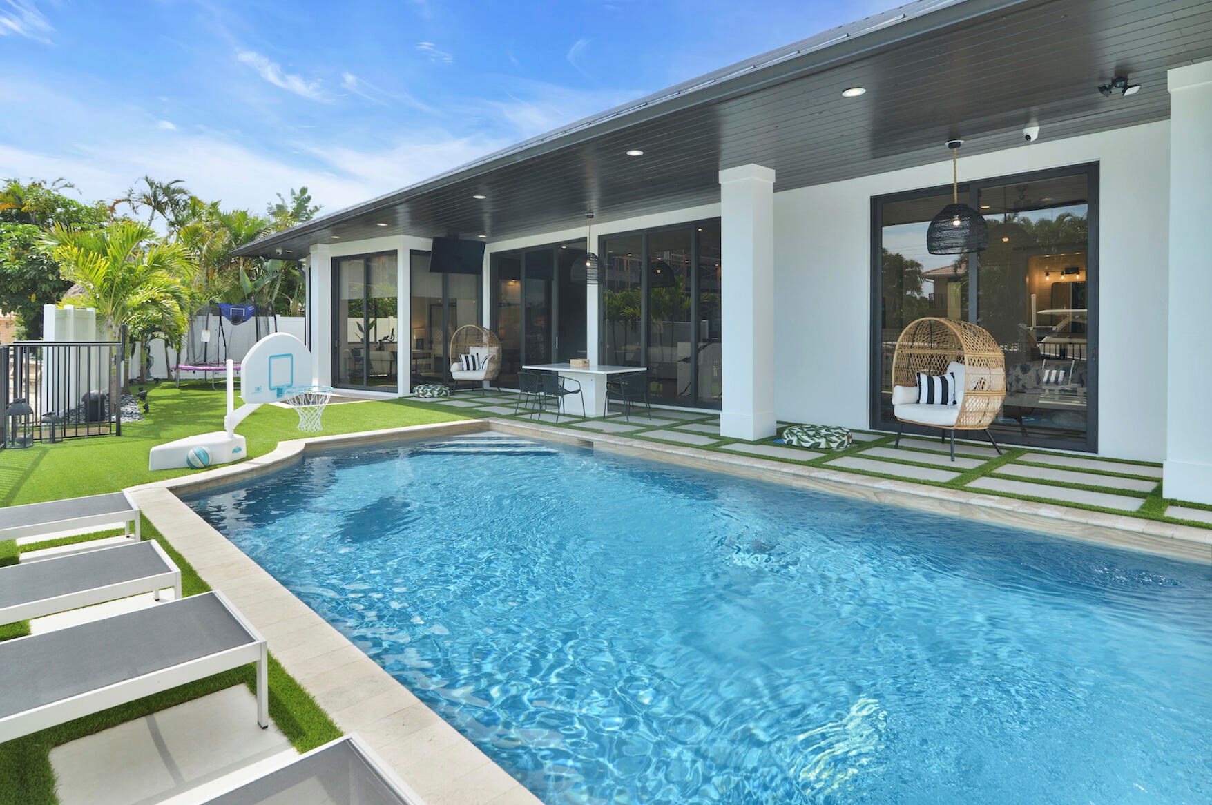 710 69th St, Boca Raton FL  33487-2424 exterior