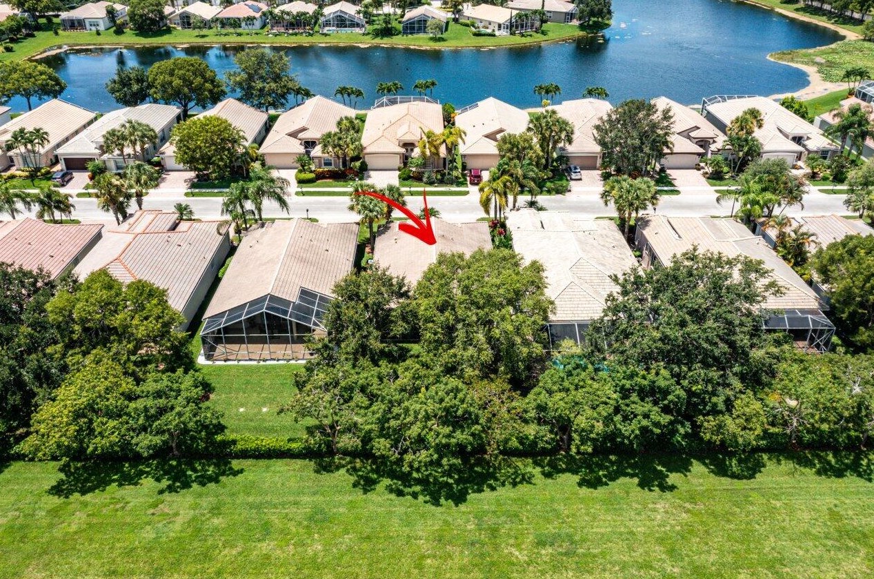 6298 Via Primo St, Lake Worth FL  33467-6157 exterior