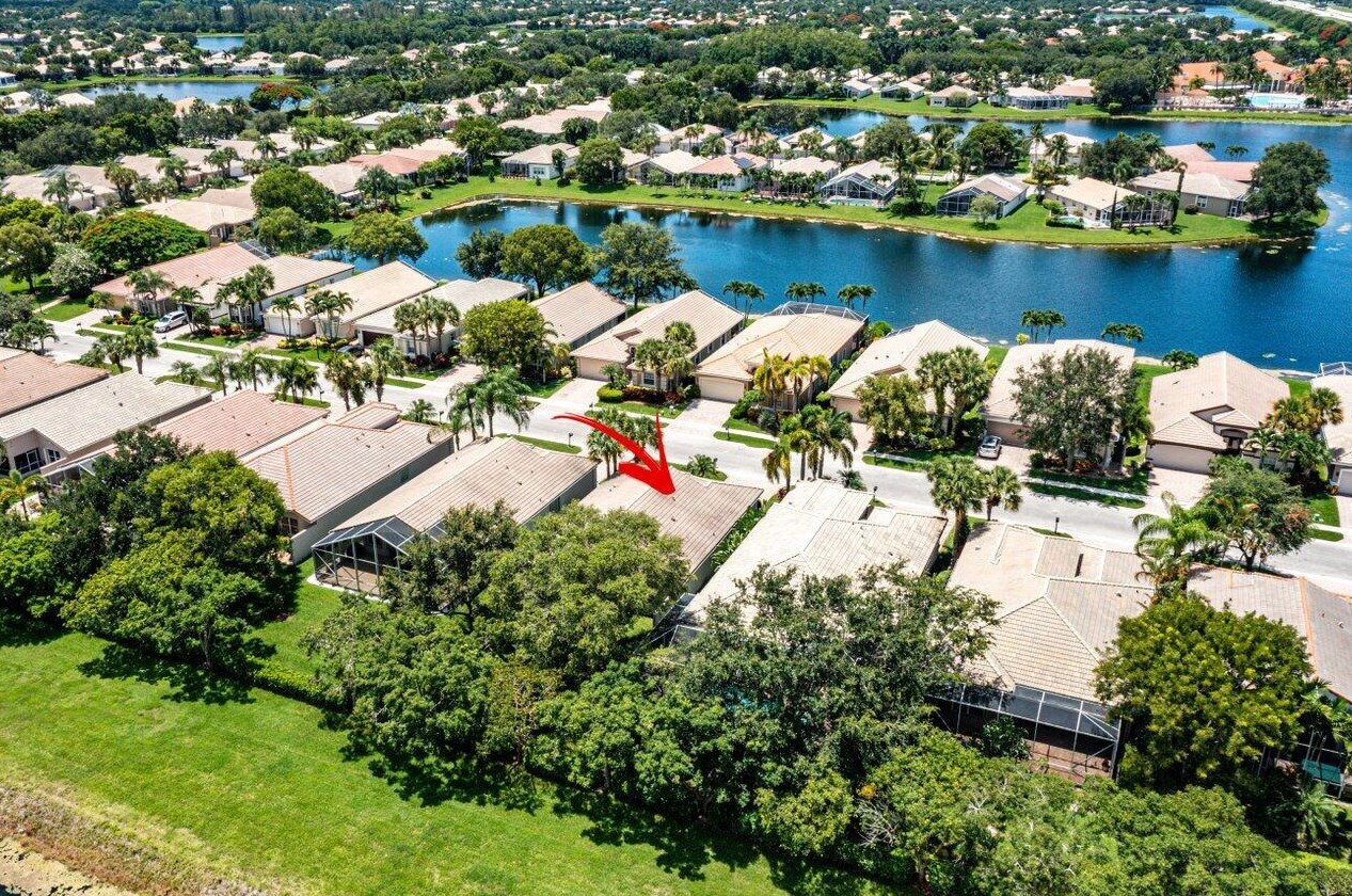 6298 Via Primo St, Lake Worth FL  33467-6157 exterior