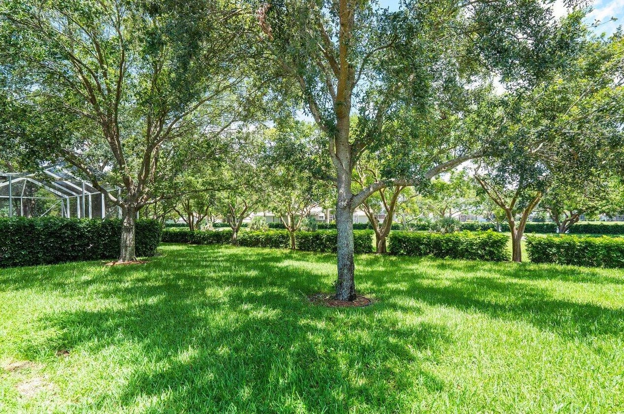 6298 Via Primo St, Lake Worth FL  33467-6157 exterior