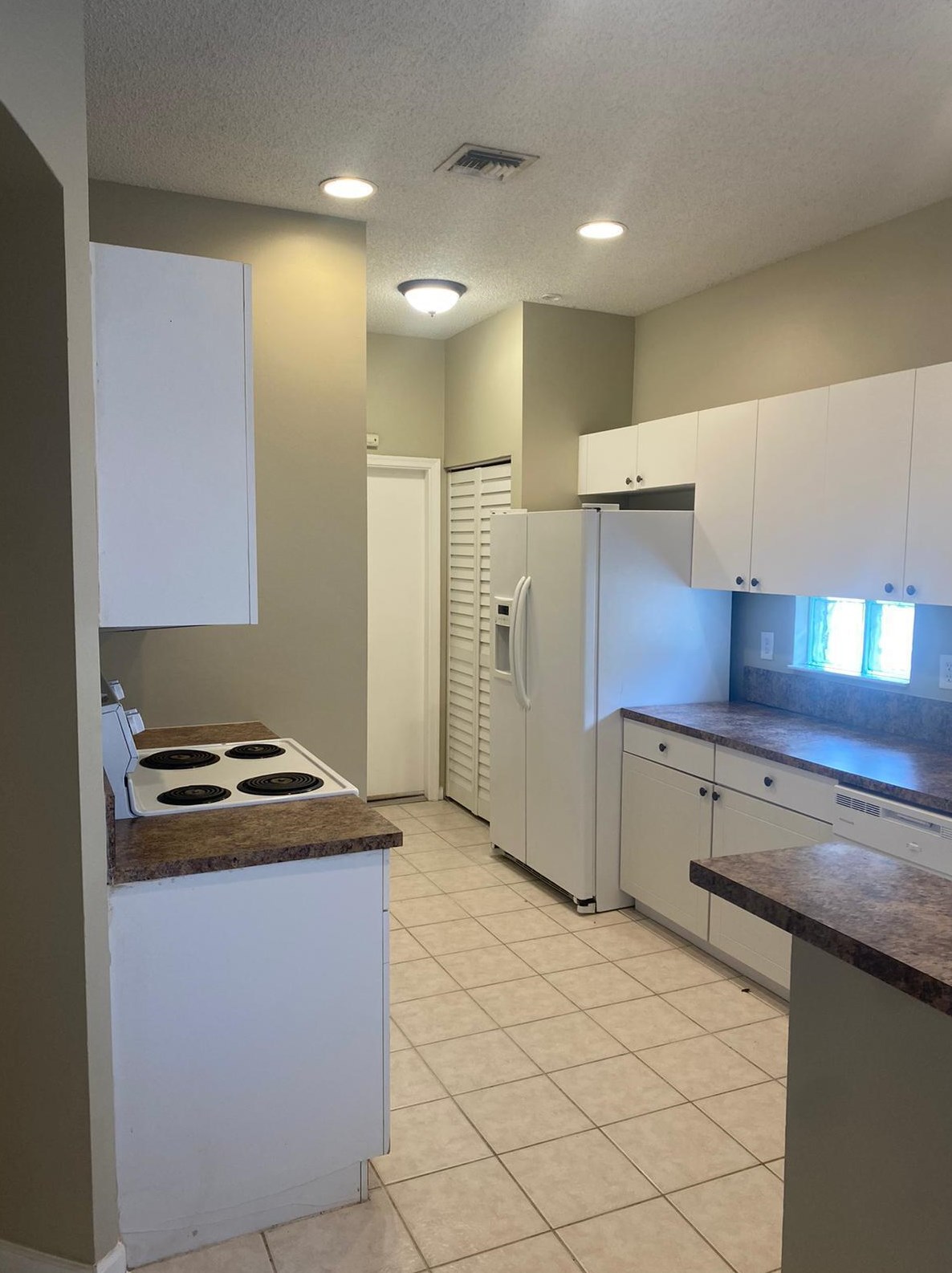 7758 Springfield Lk Dr, Lake Worth FL 33467-7894 exterior