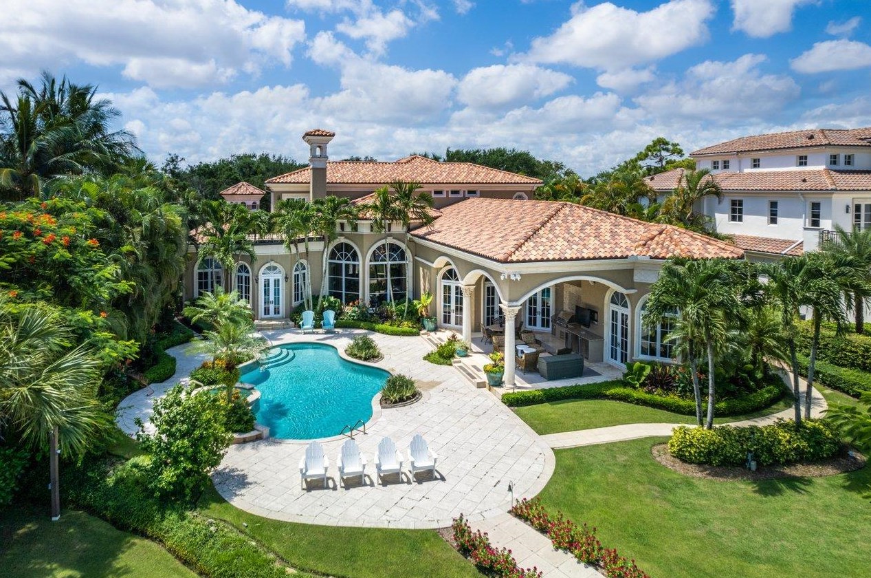 317 Old Jupiter Beach Rd, Jupiter FL  33477-5034 exterior