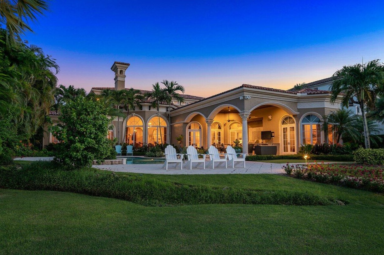 317 Old Jupiter Beach Rd, Jupiter FL  33477-5034 exterior