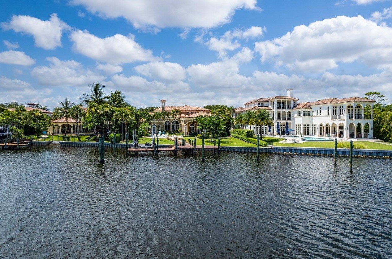 317 Old Jupiter Beach Rd, Jupiter FL  33477-5034 exterior