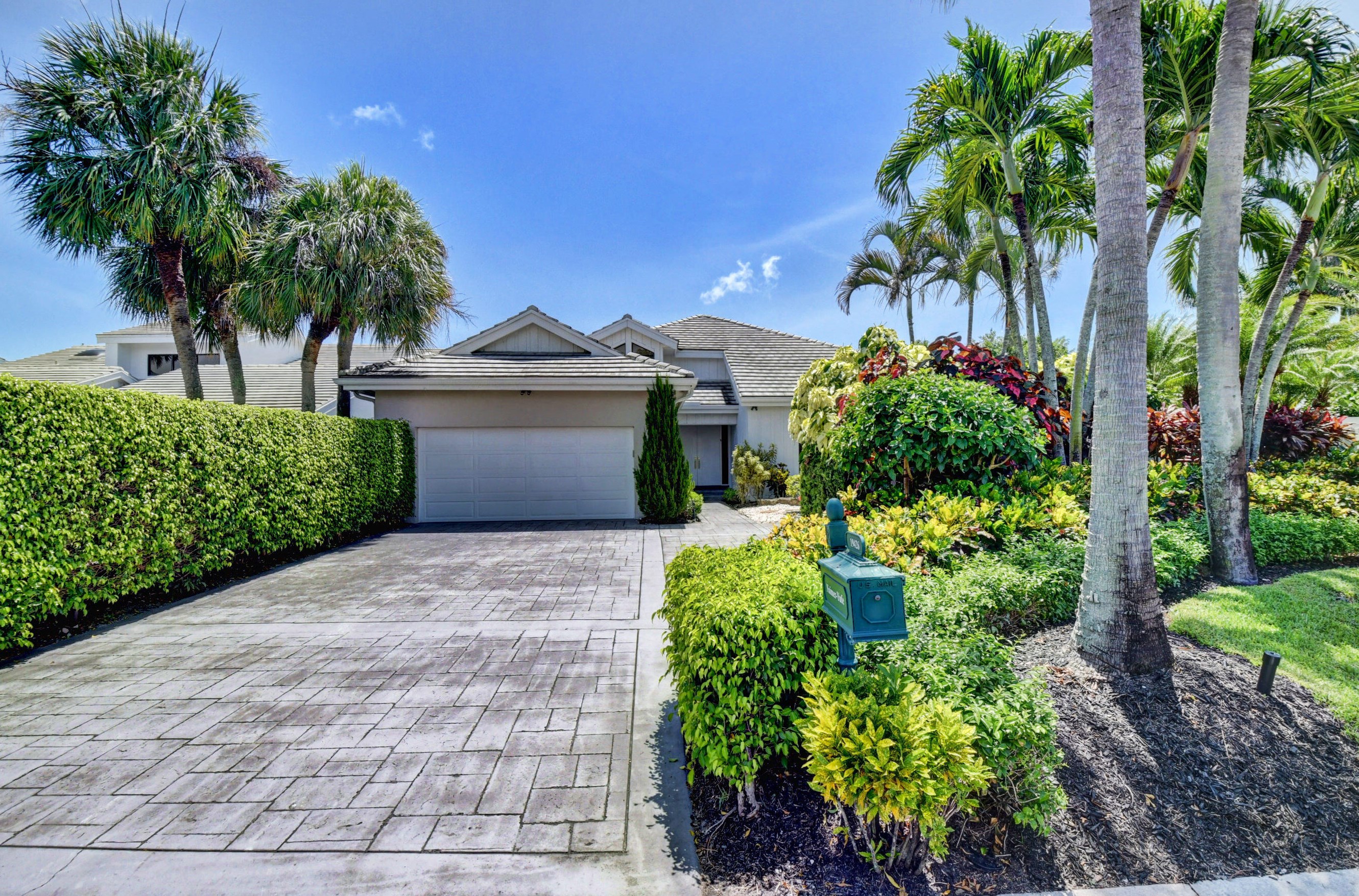 19426 Chapel Creek Dr, Boca Raton FL  33434-5168 exterior