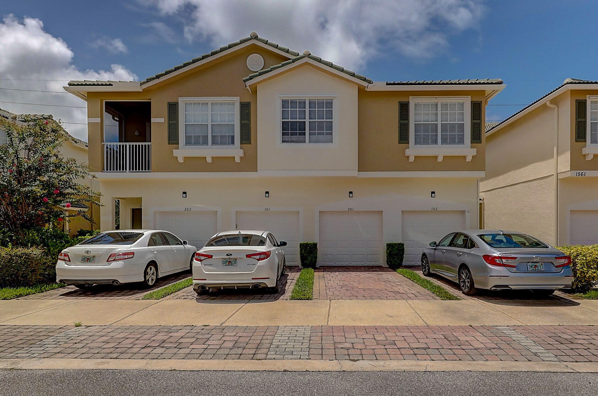 1561 Wilshire Pl, Stuart, FL 34994-5783