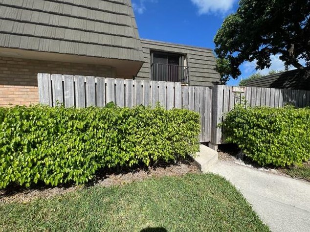 1804 18th Way, West Palm Beach, FL 33407