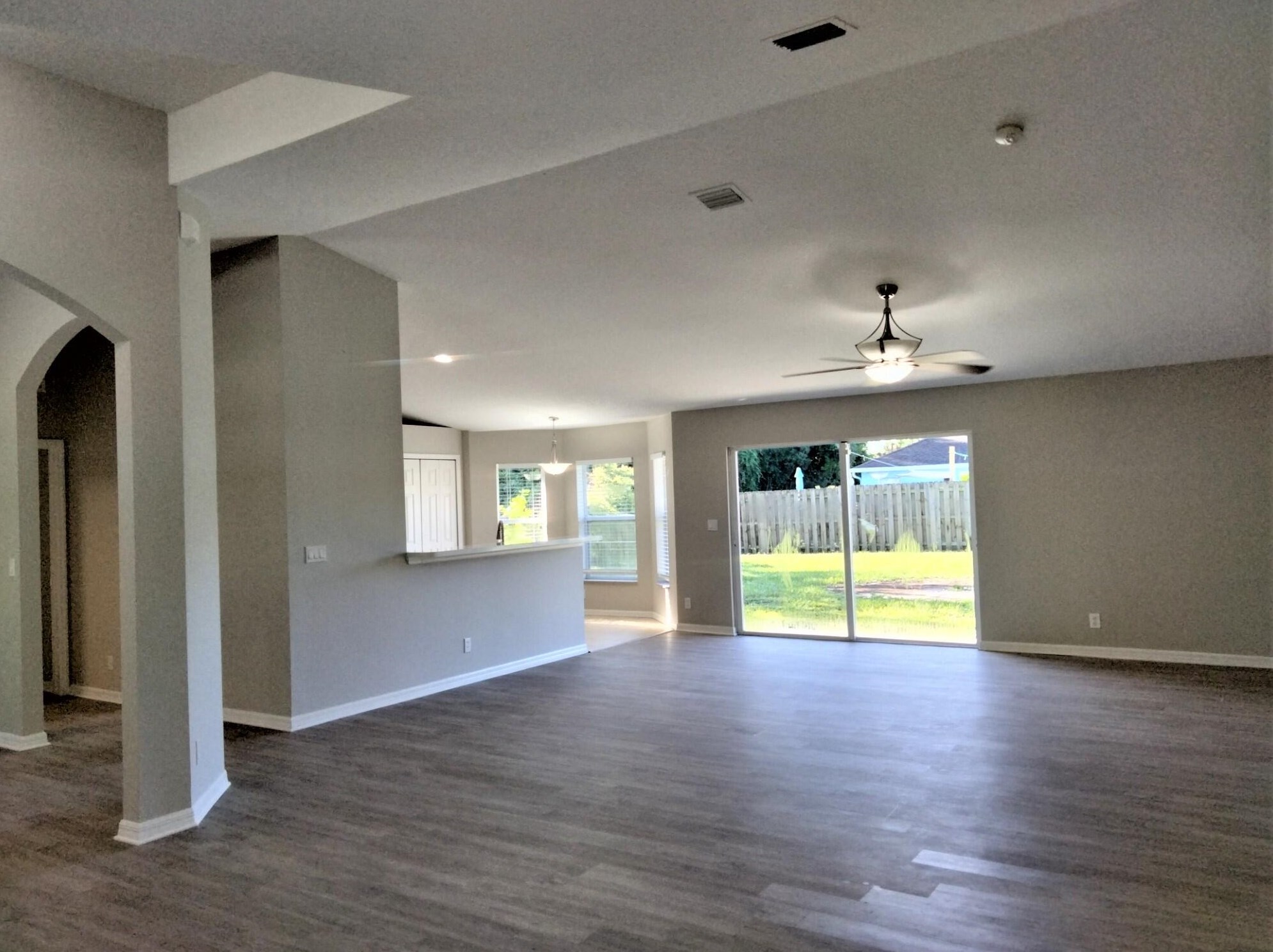 1492 Sw Devera Ave, Fort Pierce, FL 34953