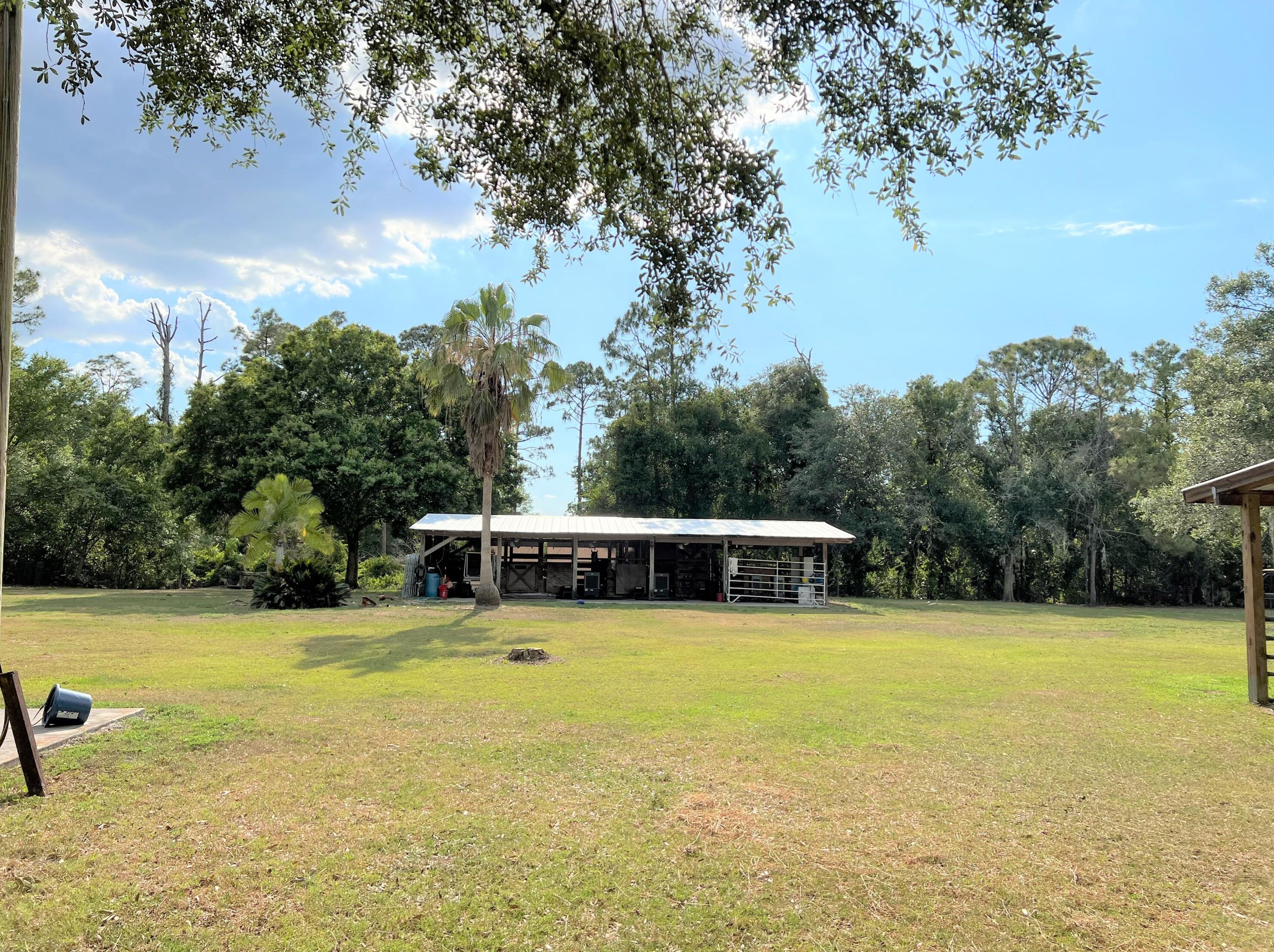 5869 149 Ter, Okeechobee FL 34972-9545 exterior