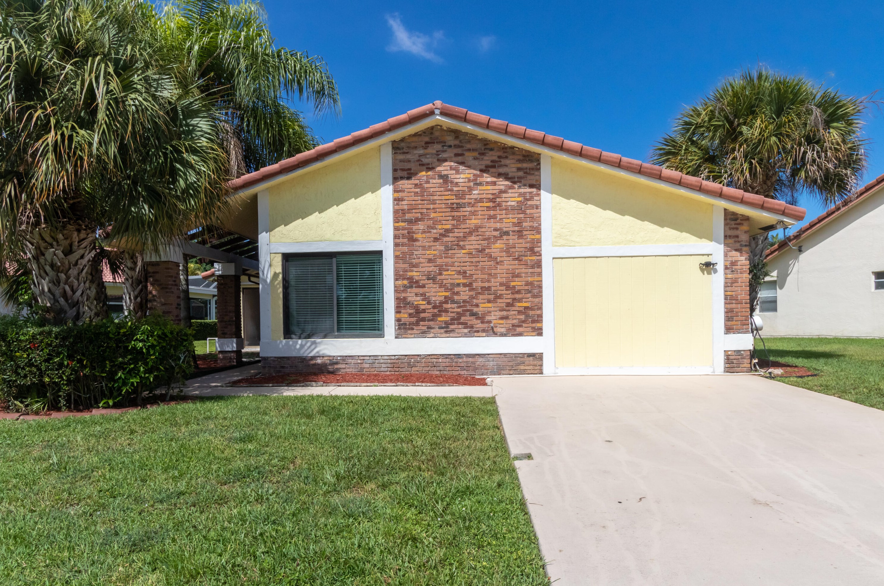 19590 Sea Pines Way, Boca Raton, FL 33498