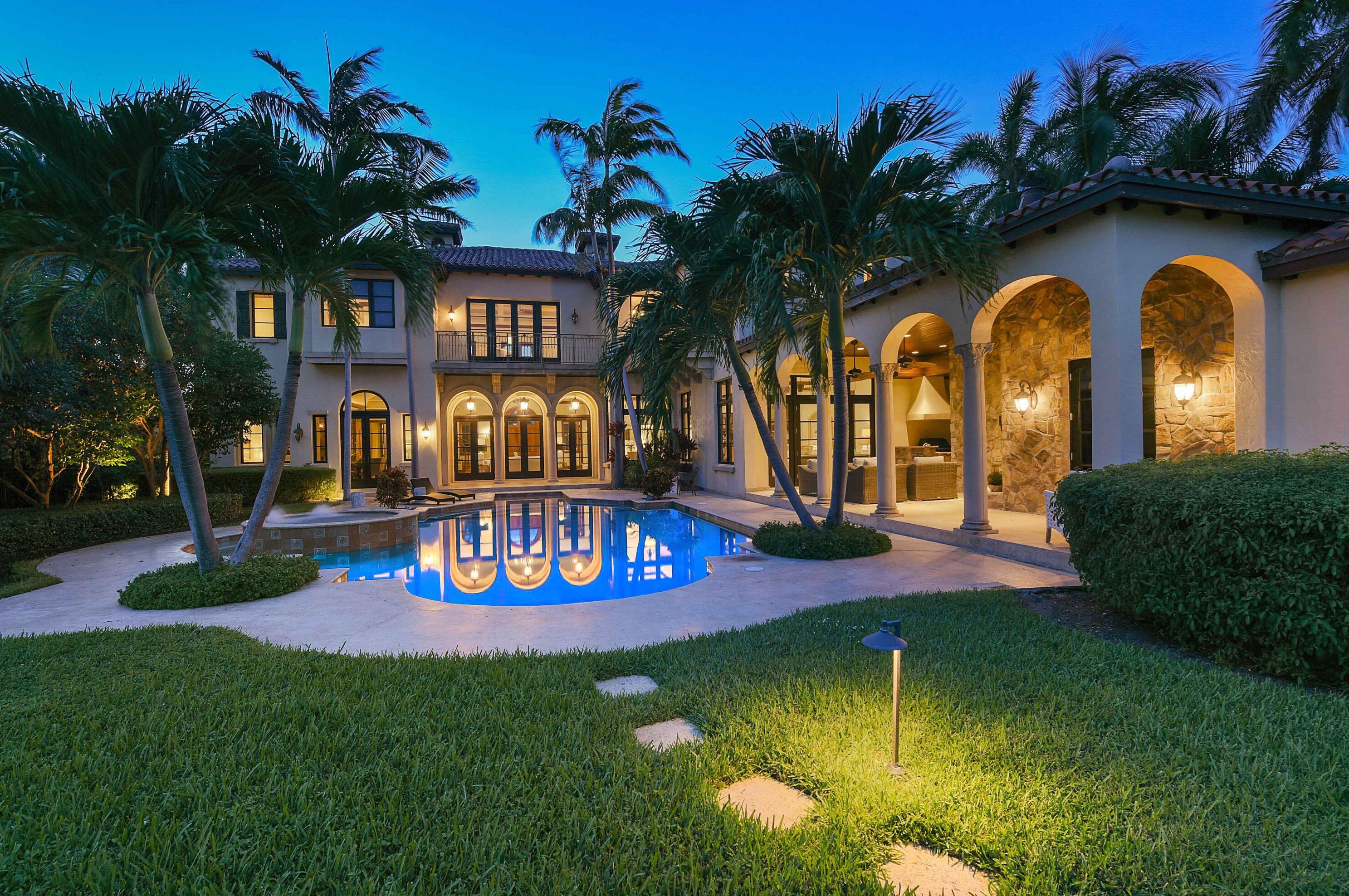 1100 Se Atlantic Dr, Lake Worth, FL 33462