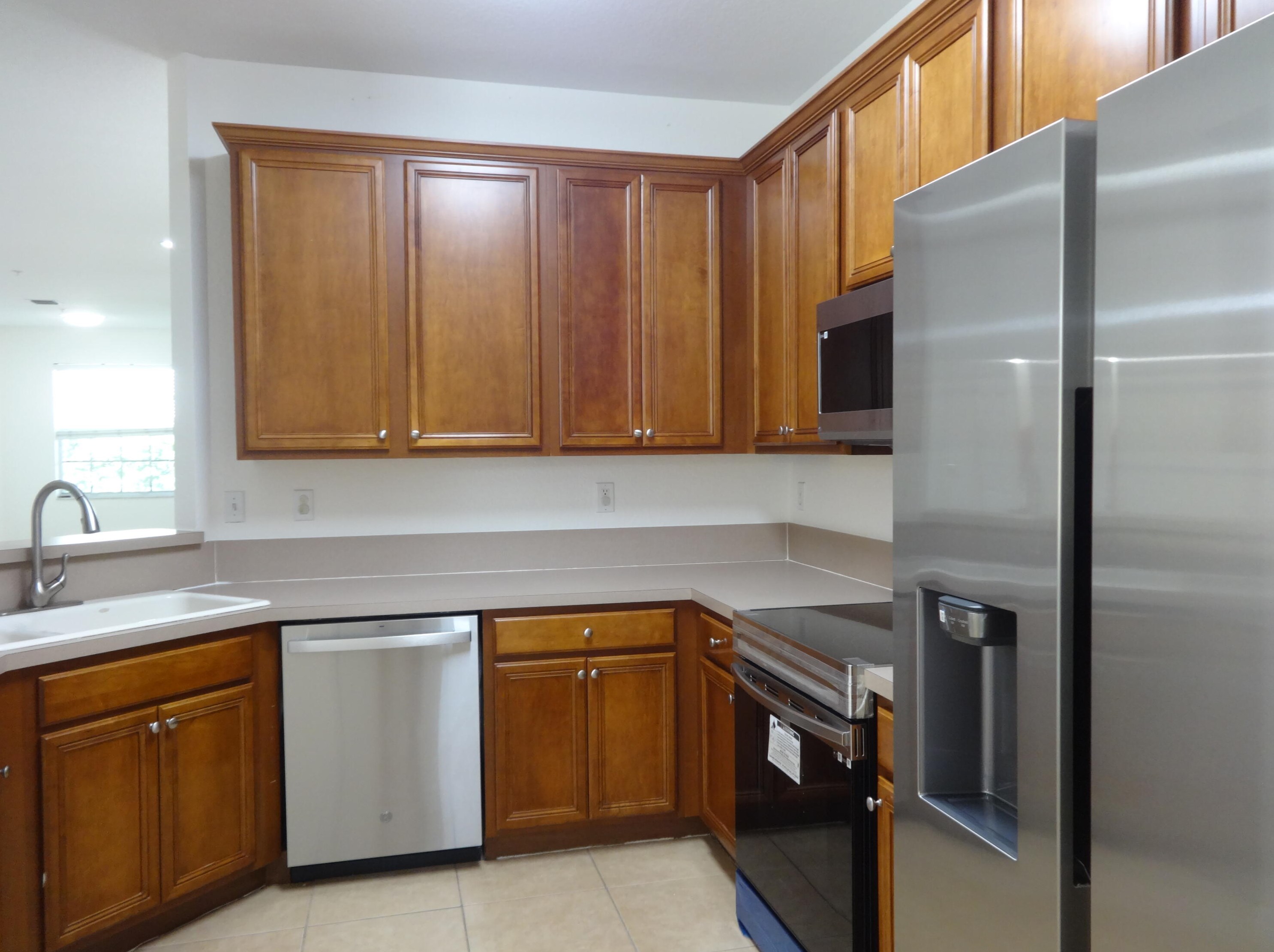 160 Village Blvd #e, Jupiter, FL 33469