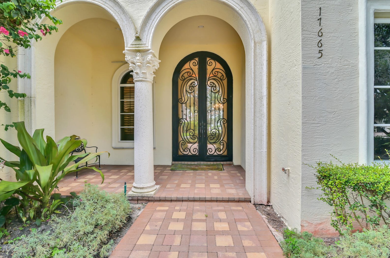 17665 Middlebrook Way, Boca Raton FL  33496-1021 exterior