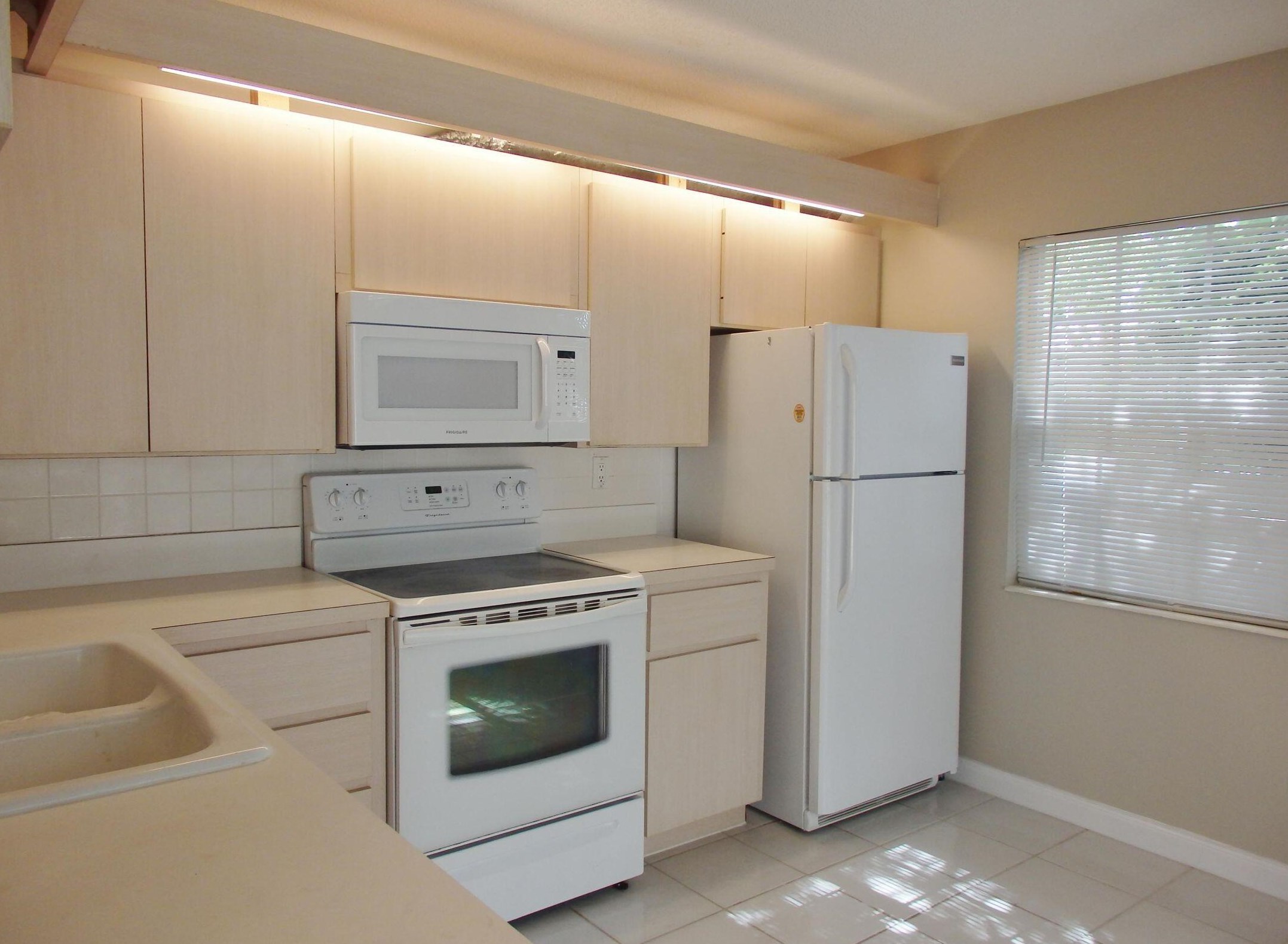 2400 Sw Danbury Ln, Palm City, FL 34990