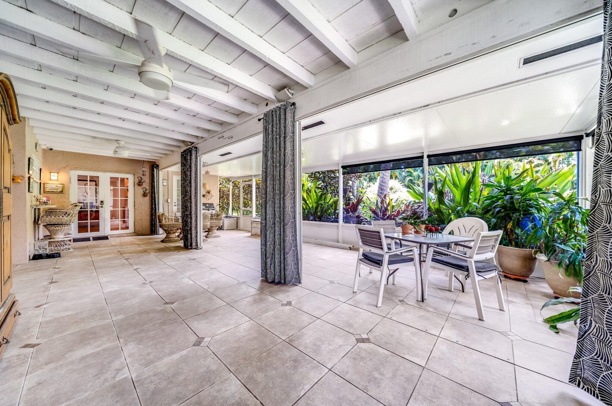 9268 Palomino Dr, Lake Worth FL 33467-1026 exterior