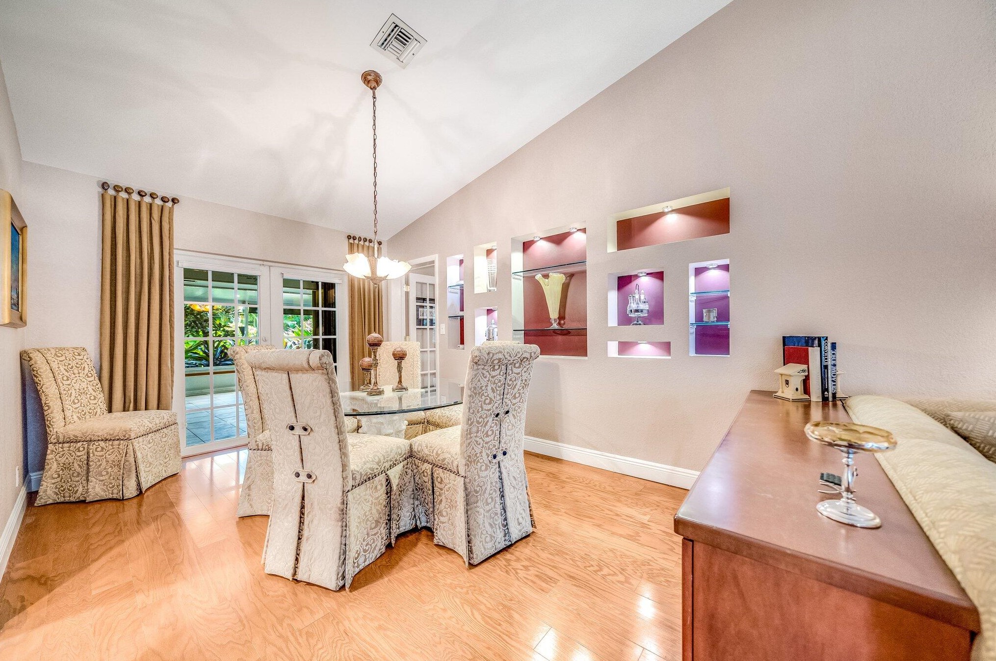 9268 Palomino Dr, Lake Worth FL 33467-1026 exterior