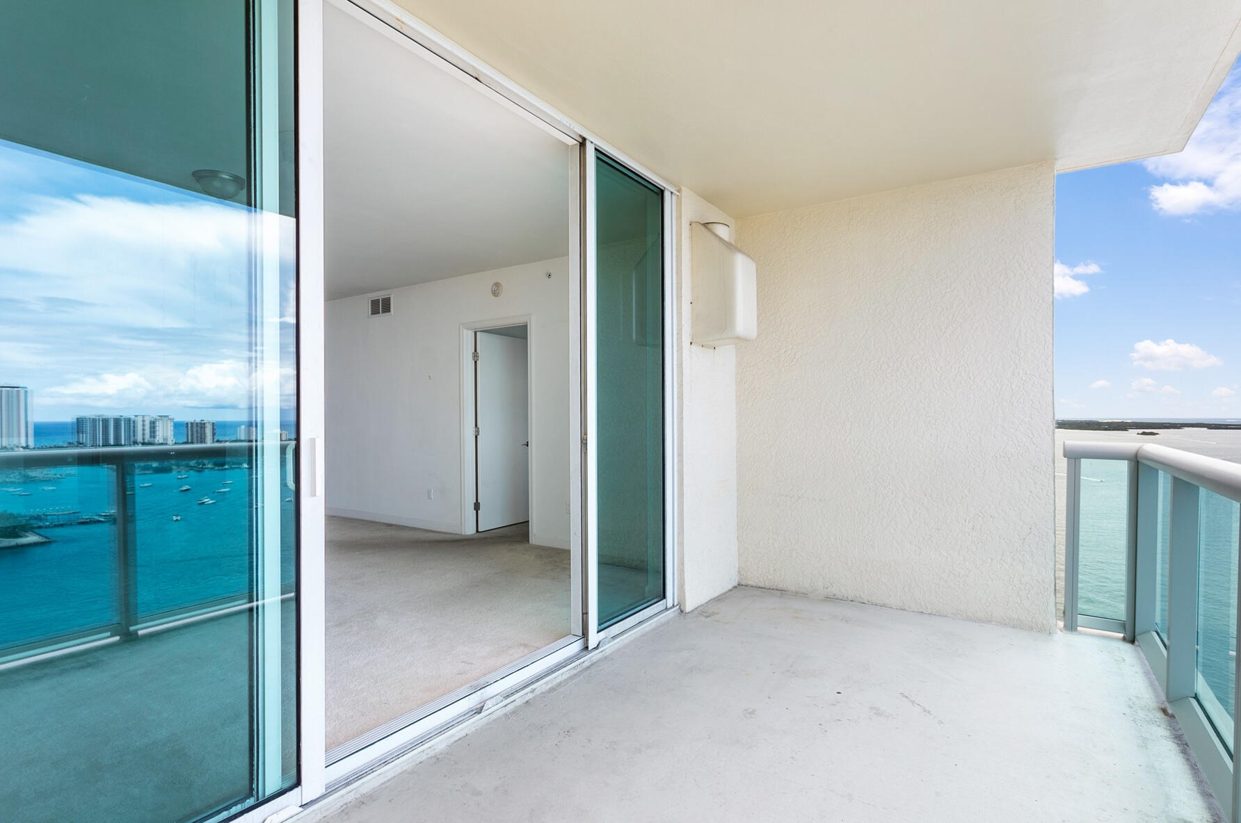 2640 Lake Shore Dr Unit 2212, West Palm Beach, FL 33404