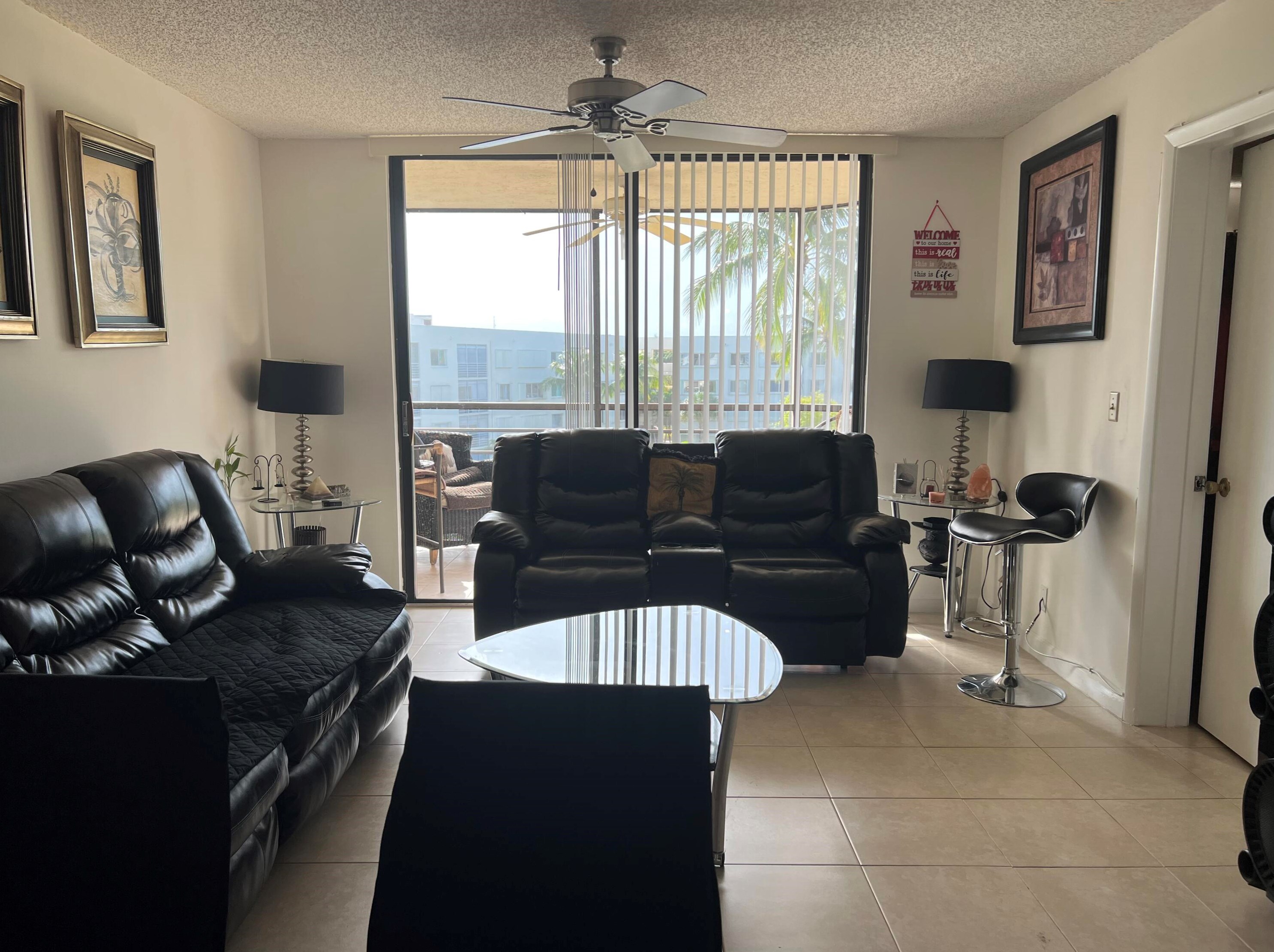 3138 Via Poinciana #415, Lake Worth, FL 33467