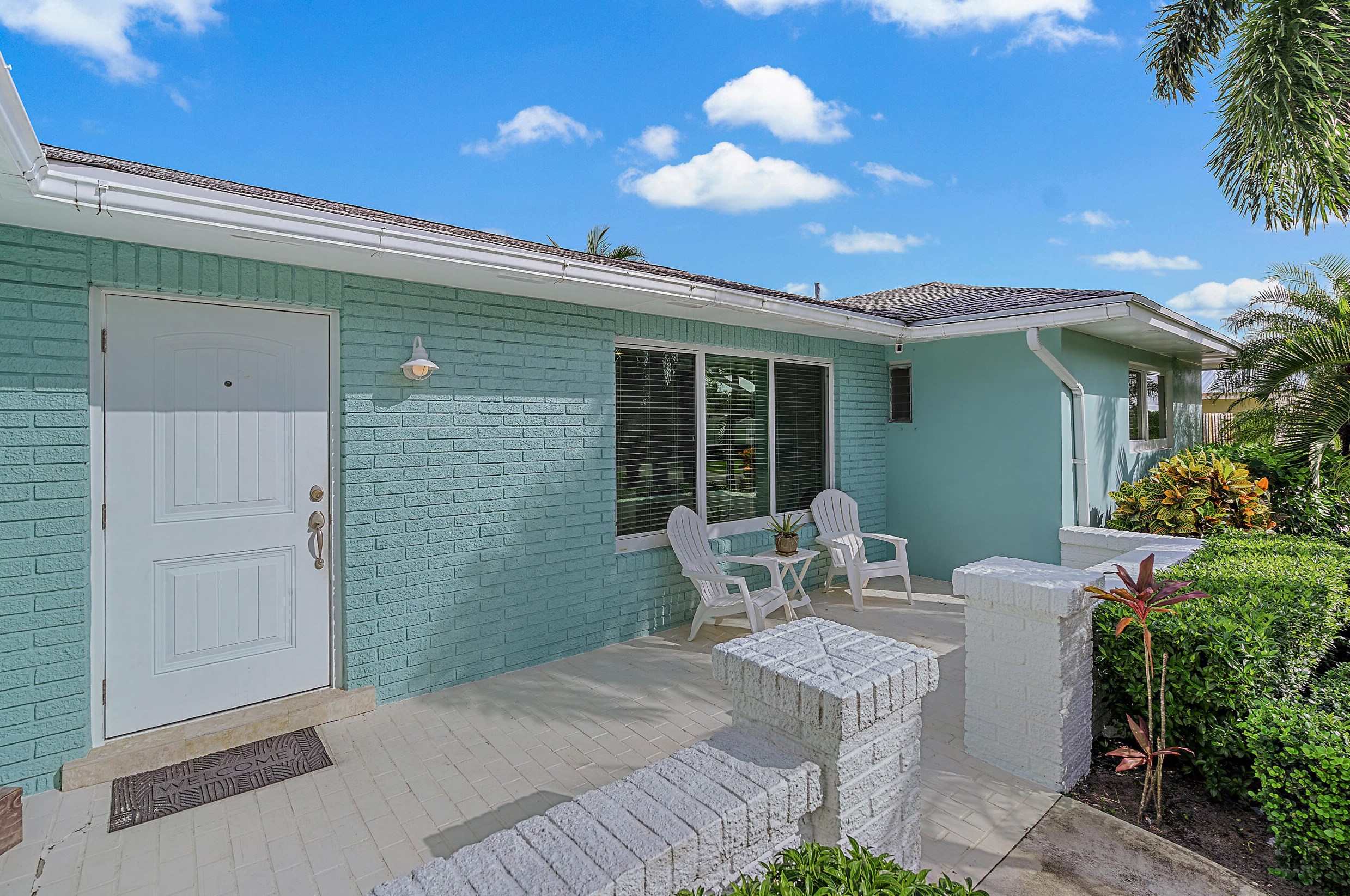 356 Mars Ave, Jupiter, FL 33469-3015