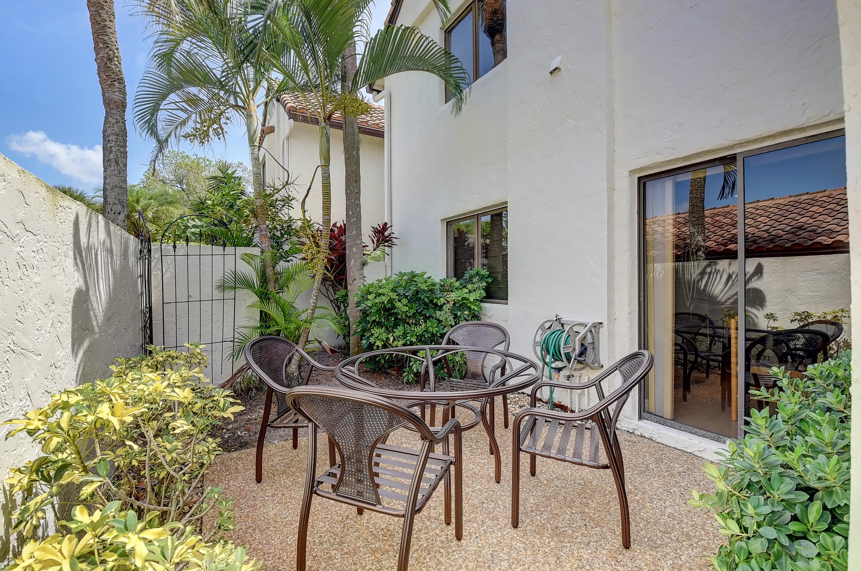 7900 Granada Pl, Boca Raton, FL 33433-6303
