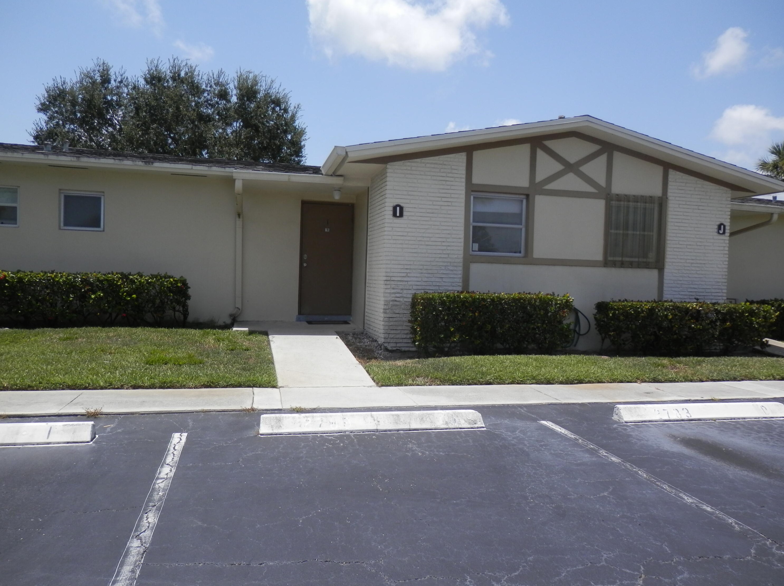 2789 Ashley Dr W #i, West Palm Beach, FL