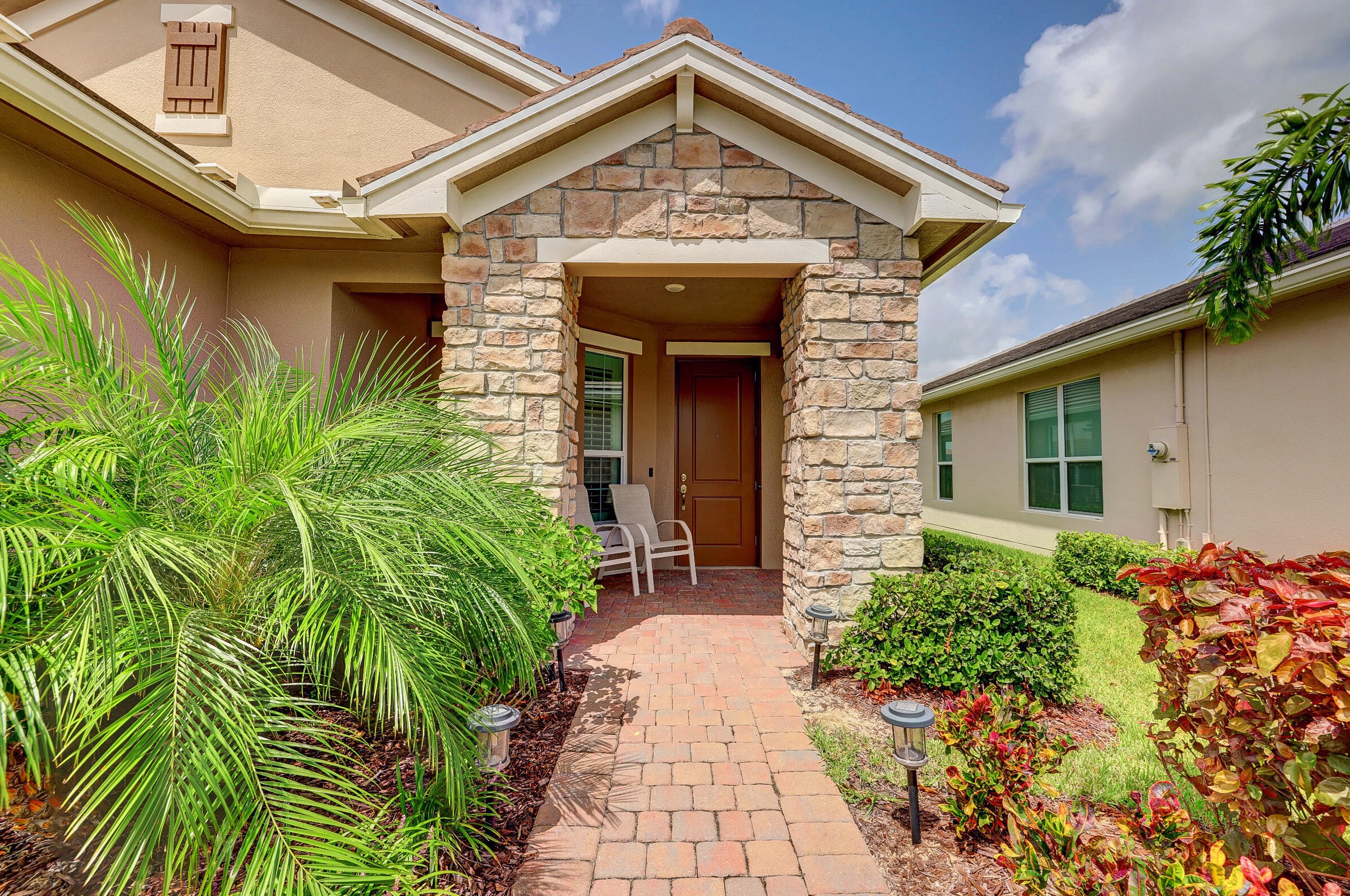 9516 Sw Royal Poinciana Dr, Port Saint Lucie, FL 34987