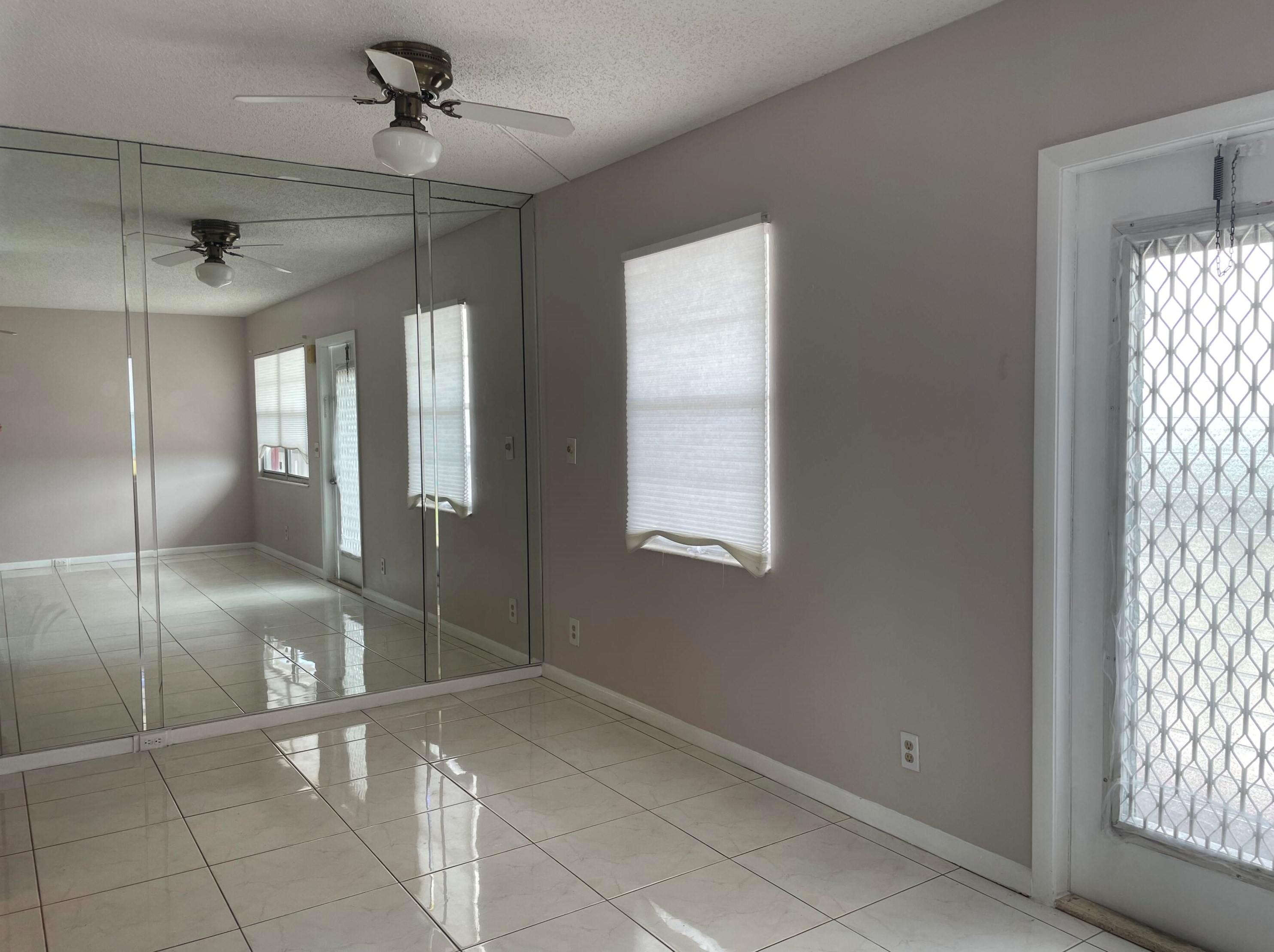 4002 Hythe A, Boca Raton, FL 33434-4603