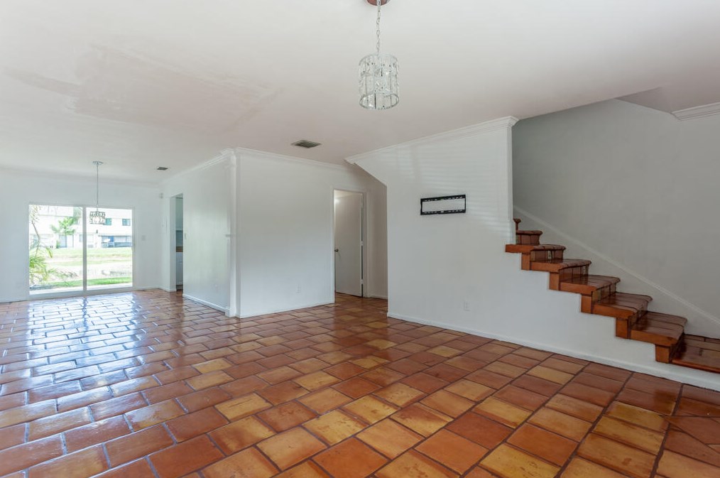 3403 Poolside Dr, Lake Worth, FL 33463-2656