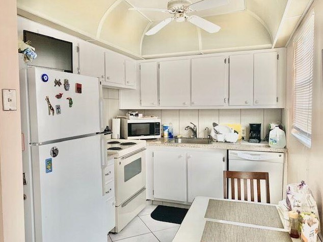 81 Preston B, Boca Raton, FL 33434-4953
