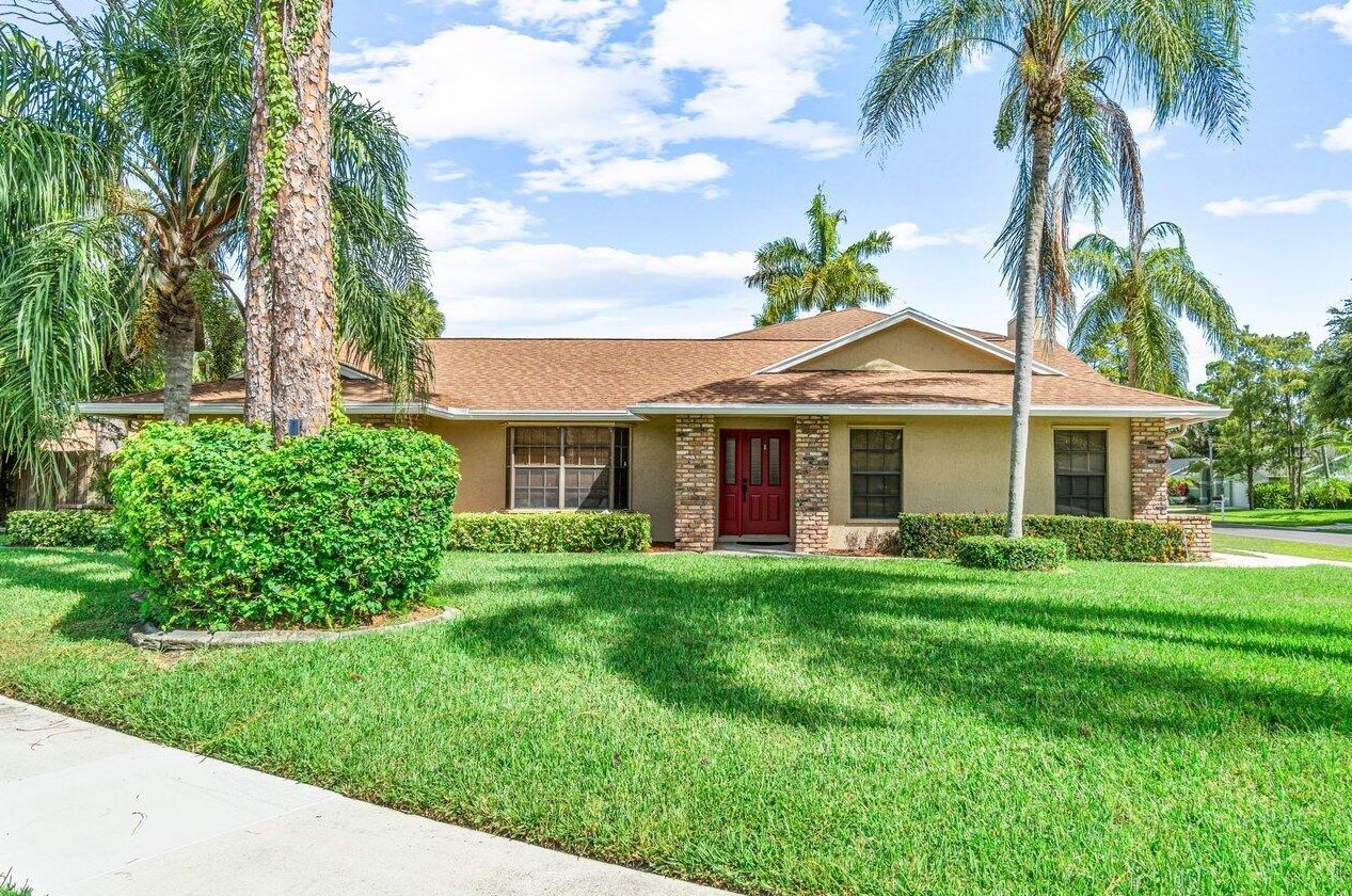 1123 Northumberland Ct, West Palm Beach, FL 33414