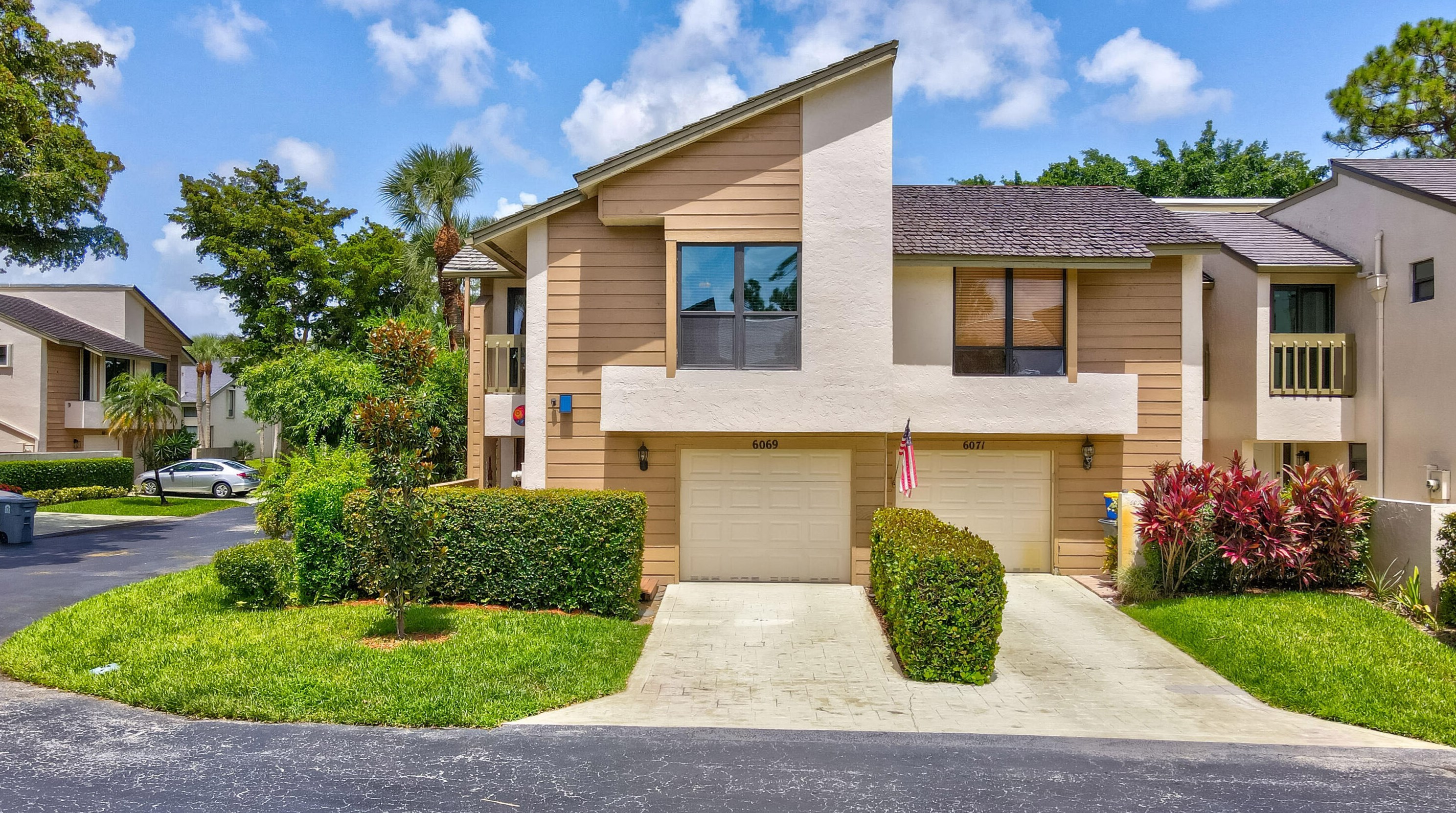 6069 Glendale Dr, Boca Raton FL  33433-3842 exterior