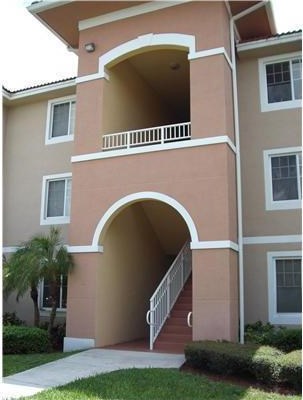 6410 Emerald Dunes Dr #308, West Palm Beach, FL 33411