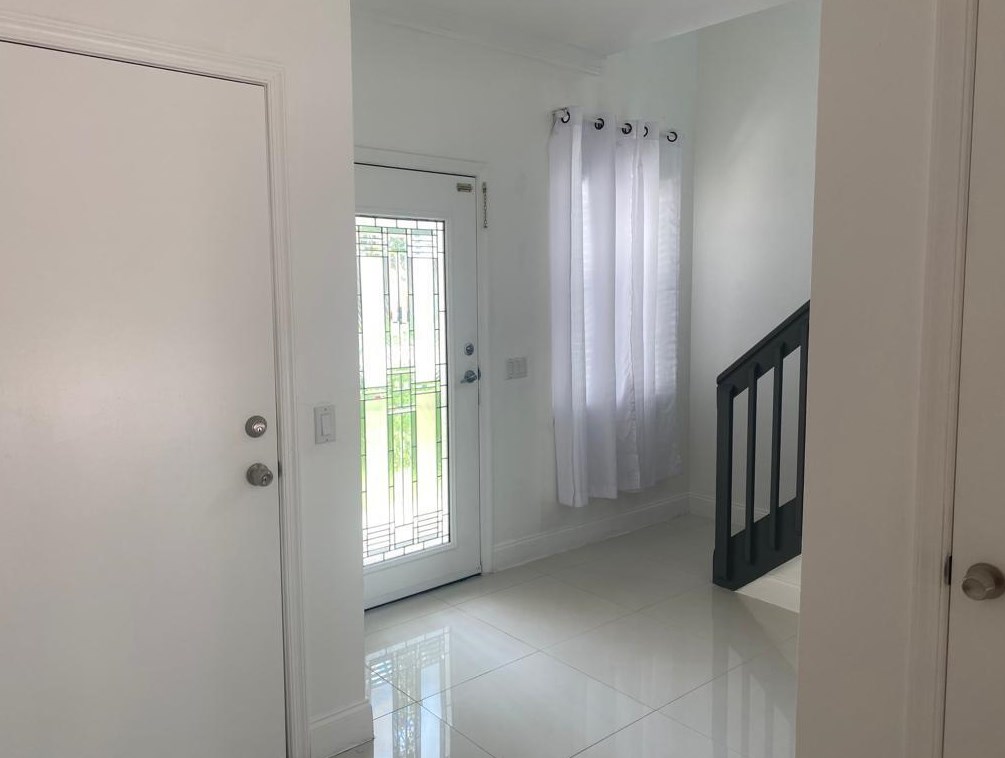 124 Baldwin Blvd, Lake Worth, FL 33463-5258