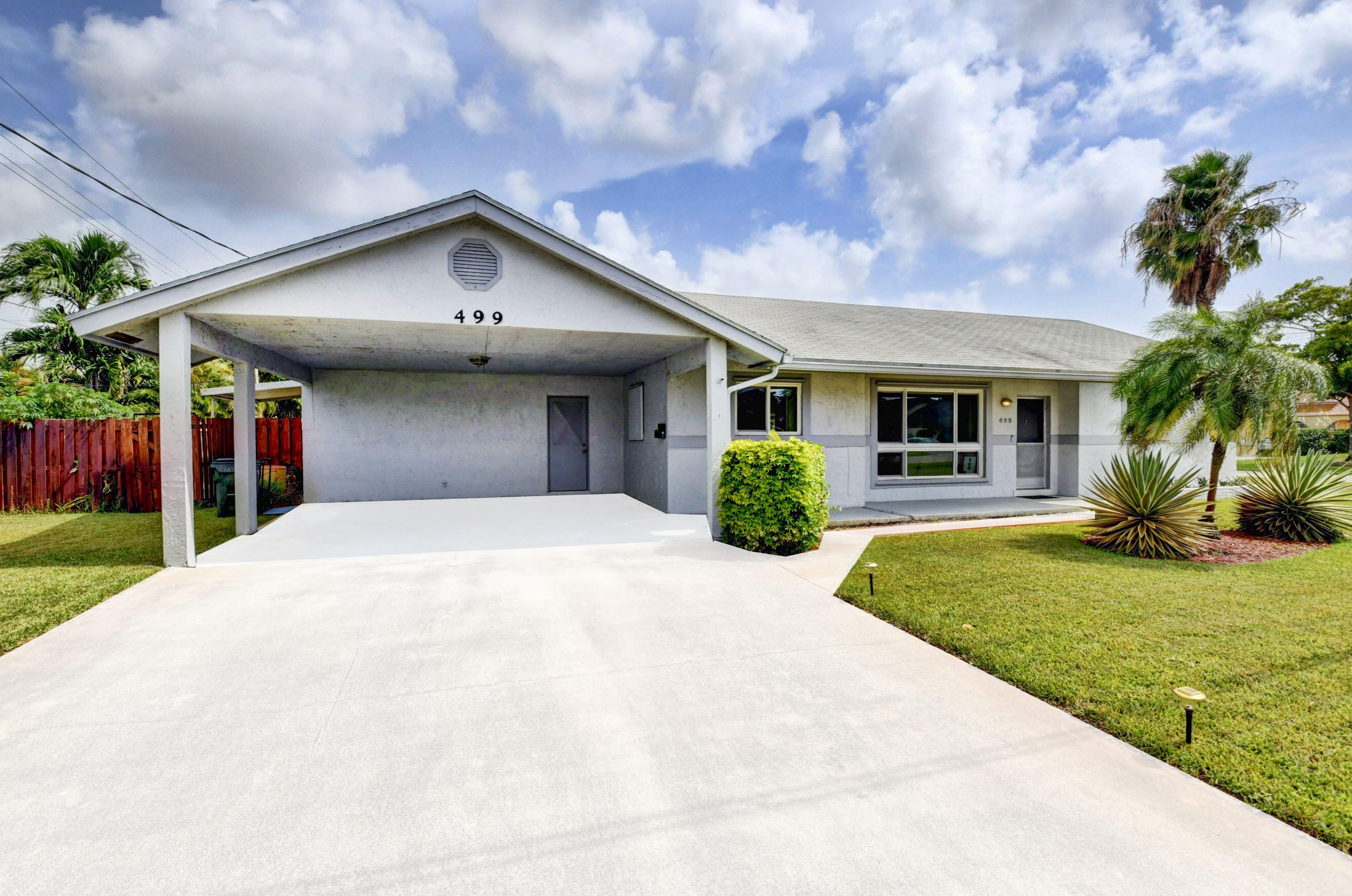 499 44th St, Boca Raton, FL 33431-5042