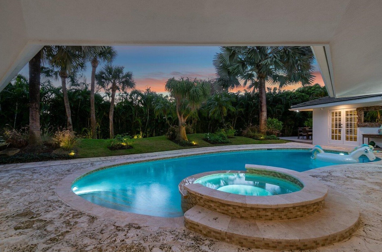 17844 Scarsdale Way, Boca Raton FL  33496-1333 exterior