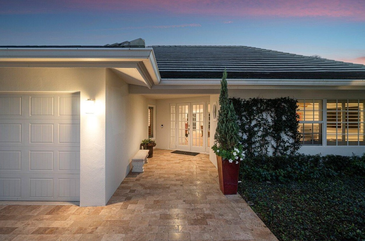 17844 Scarsdale Way, Boca Raton FL  33496-1333 exterior