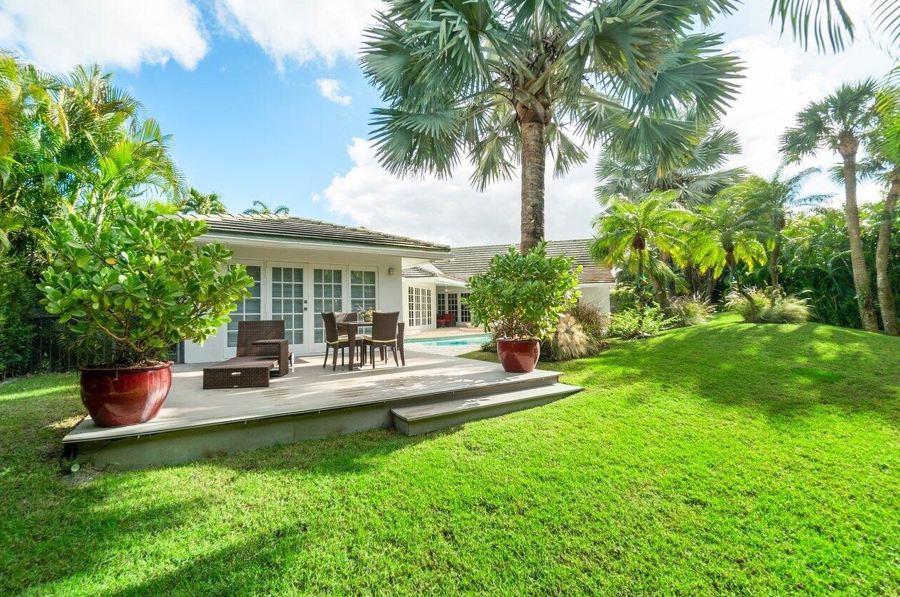 17844 Scarsdale Way, Boca Raton FL  33496-1333 exterior