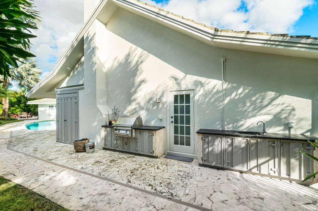 17844 Scarsdale Way, Boca Raton FL  33496-1333 exterior