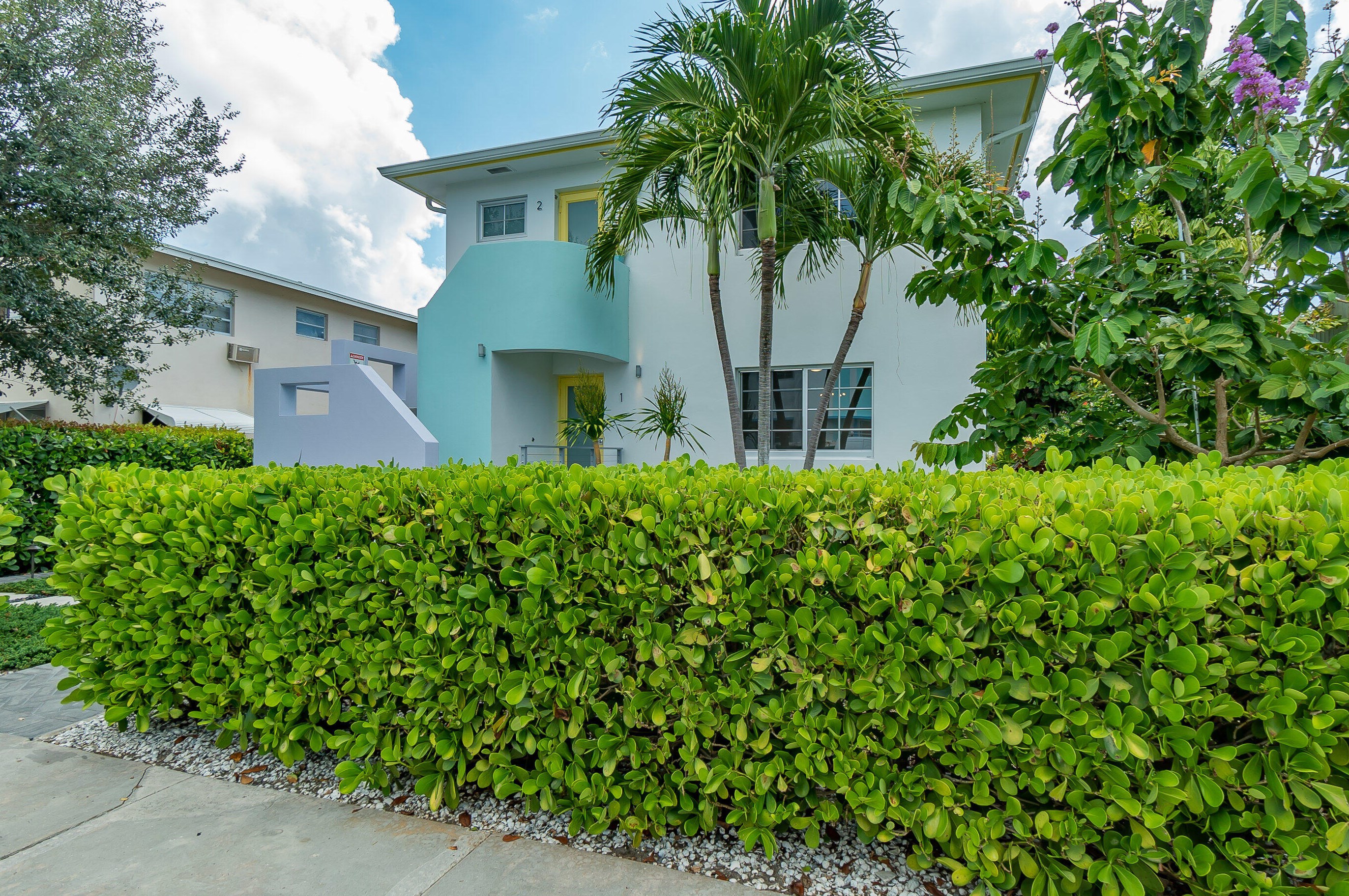 210 Ocean Breeze St, Lake Worth, FL 33460-4283