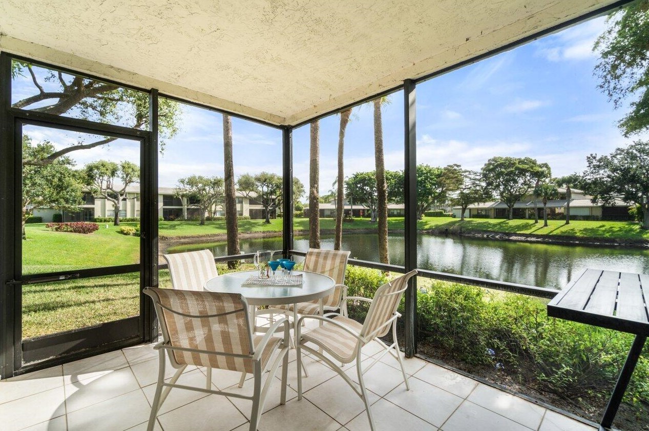 25 Stratford Dr #a, Boynton Beach, FL 33436