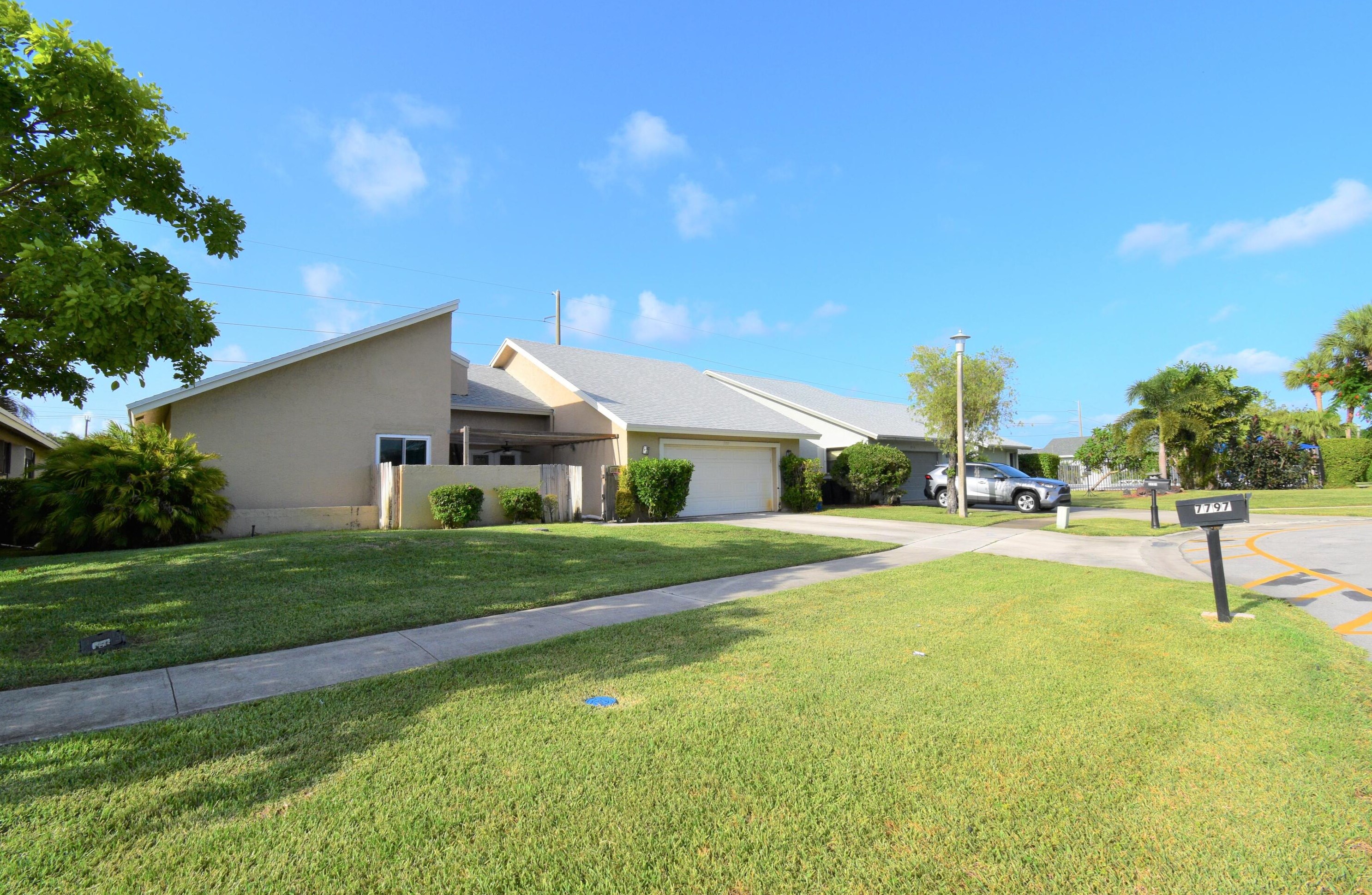 7797 San Marcos Pl, Boca Raton, FL 33433-4124