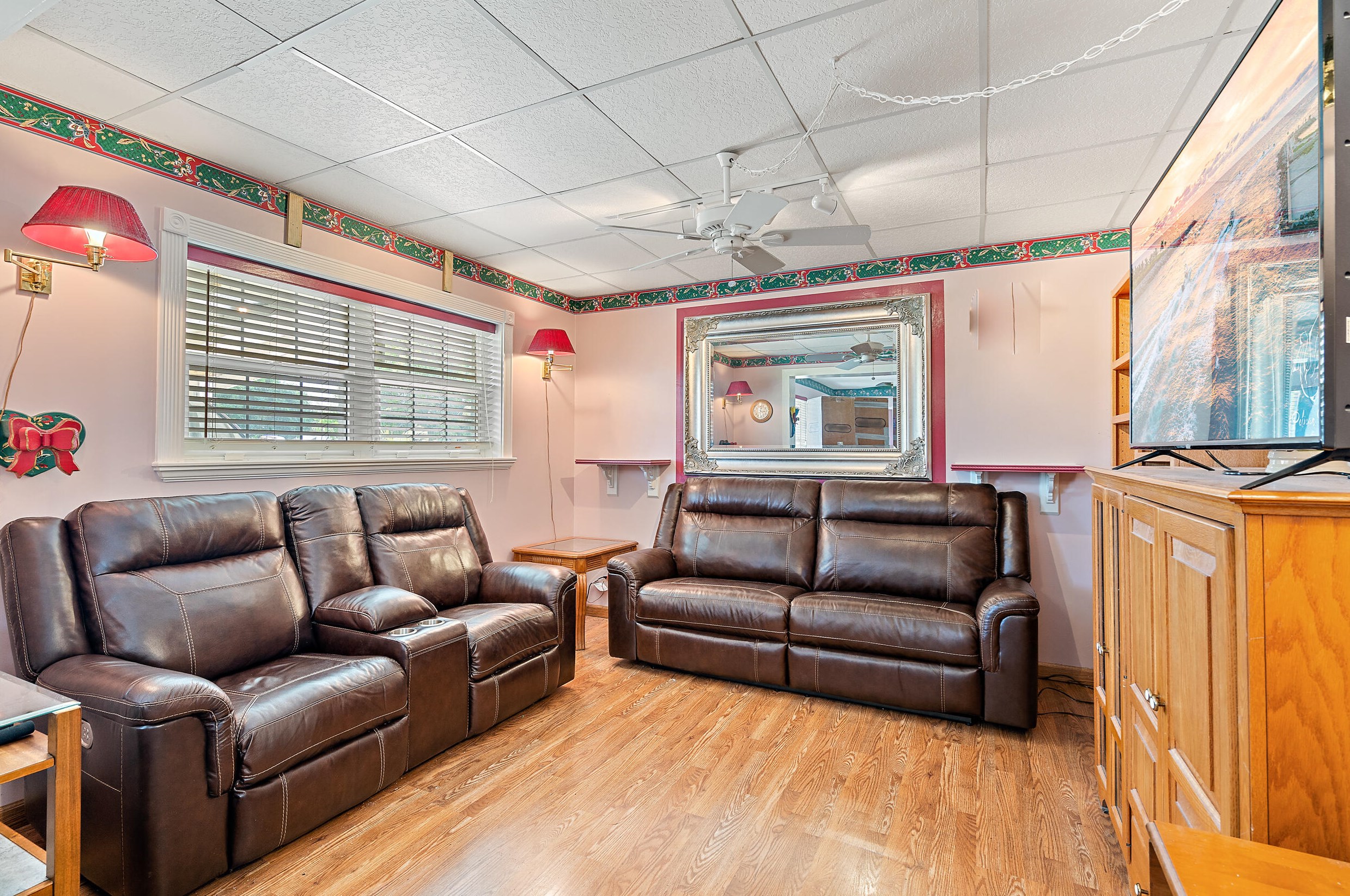 124 Greenbrier Dr, Lake Worth, FL 33461-2030