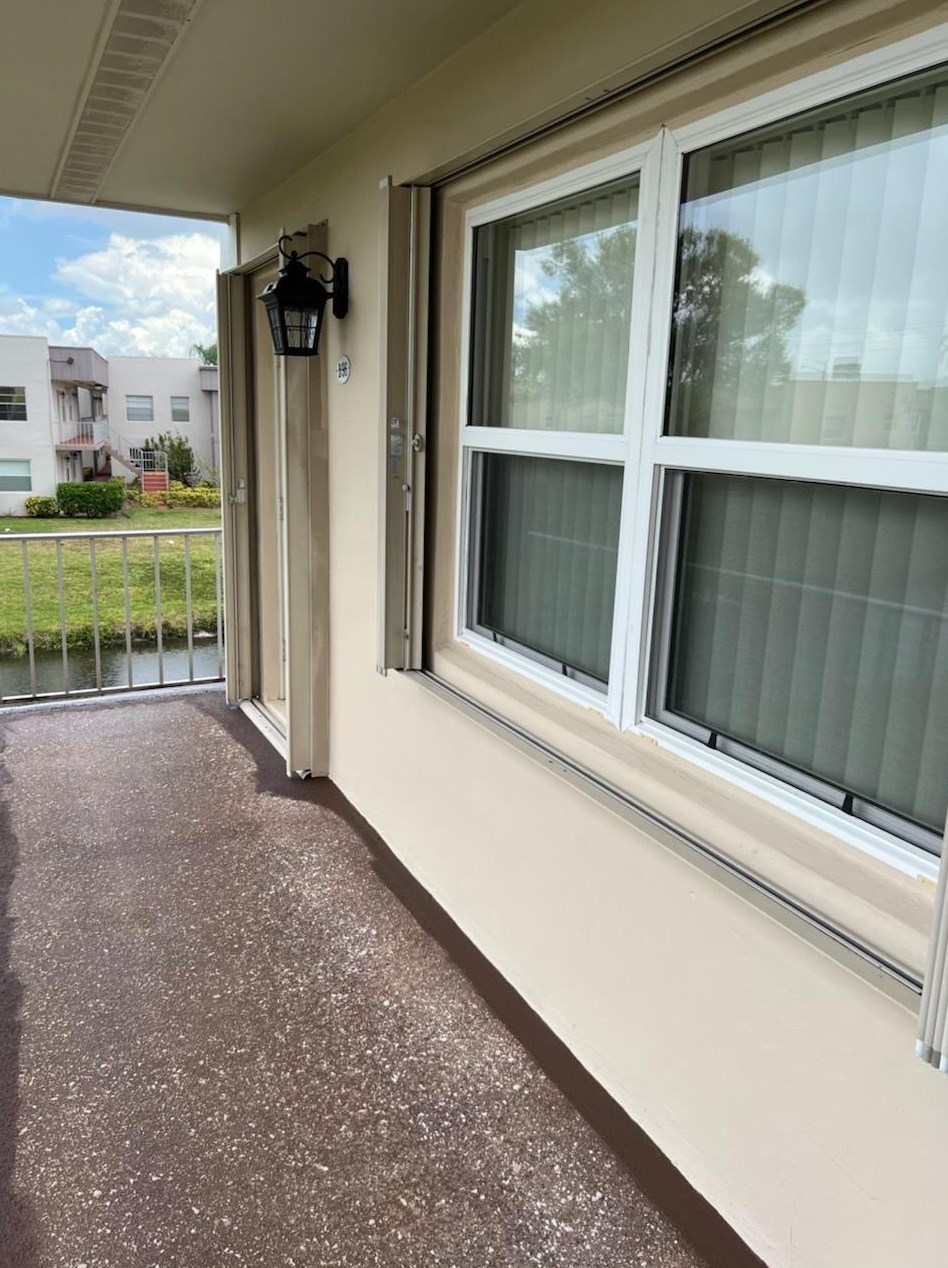 96 Burgundy B, Delray Beach, FL 33484