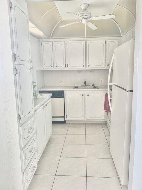 207 Suffolk, Boca Raton, FL 33434-4977