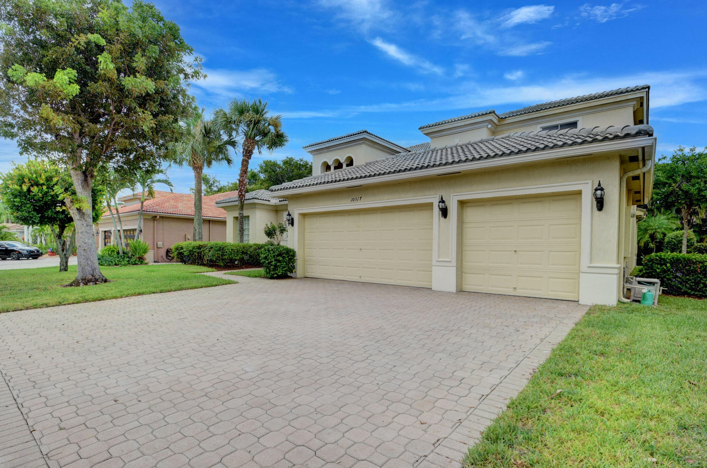 10317 Oak Meadow Ln, Lake Worth, FL 33449-5470