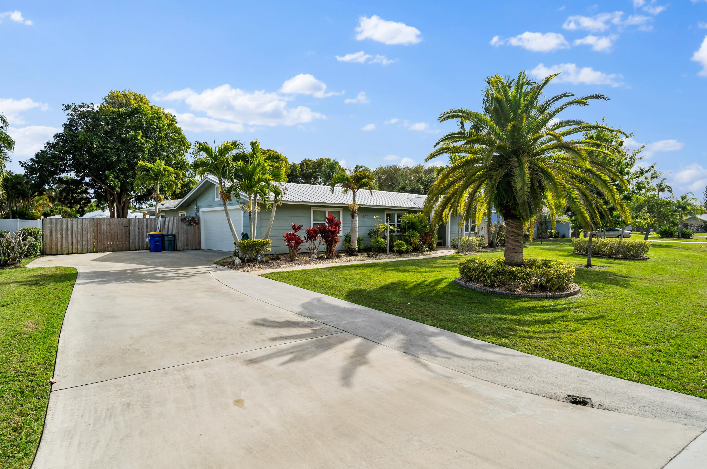 3454 Narragansett Ter, Stuart, FL 34997-5414