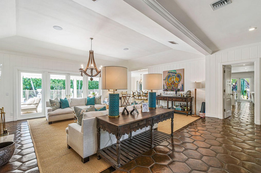 234 Kenlyn Rd, Palm Beach, FL 33480