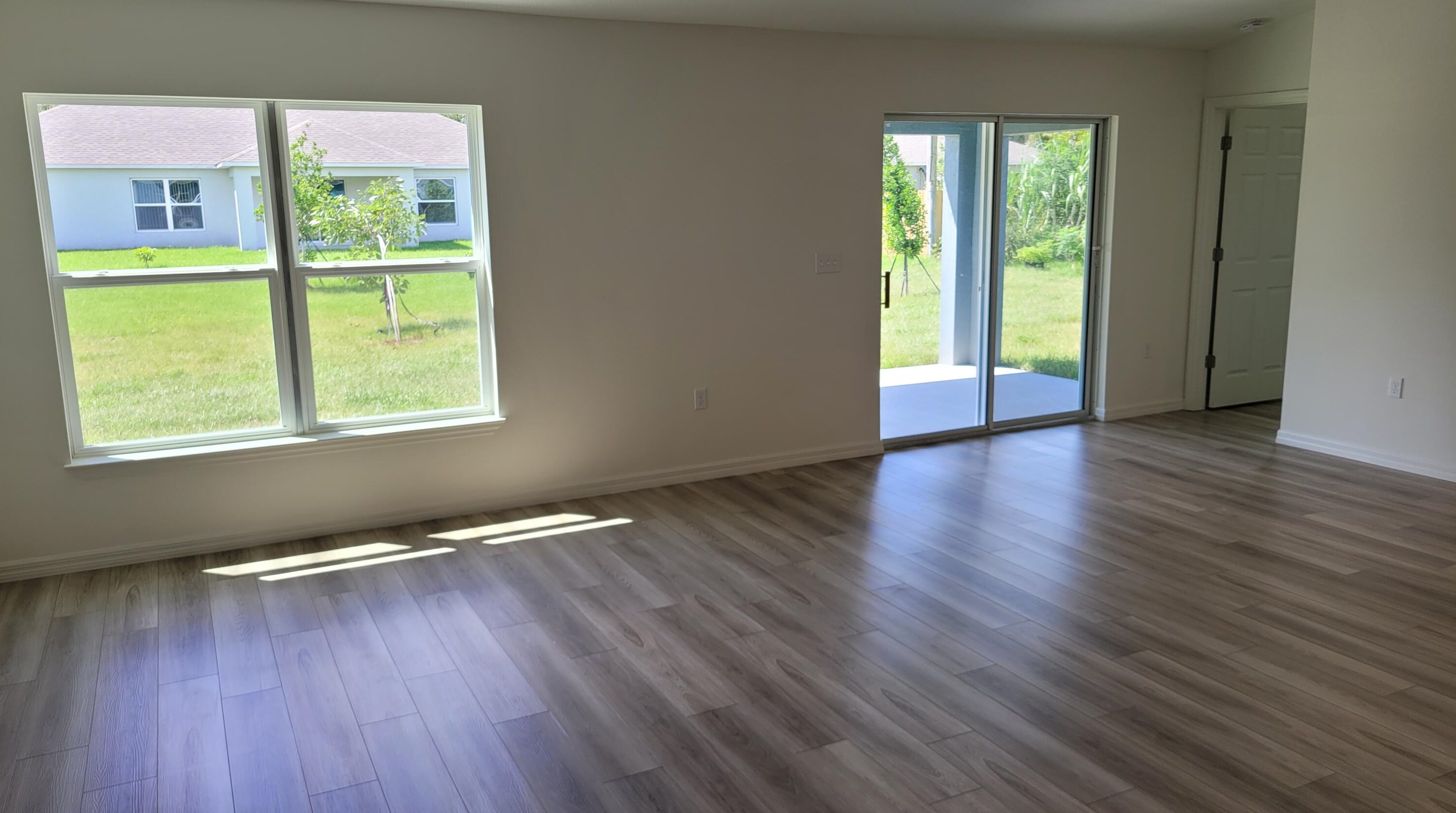1068 Sw California Blvd, Fort Pierce, FL 34953